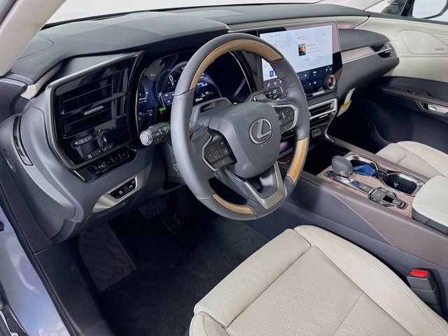 2026 Lexus RX 450h+ Luxury - Photo 9
