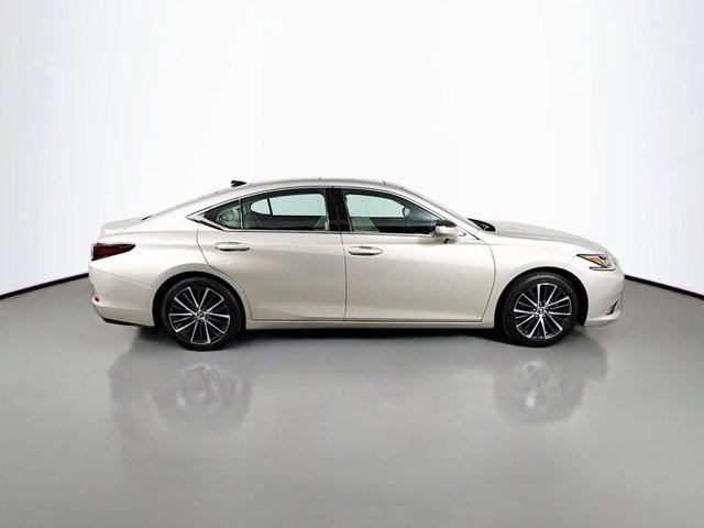 2024 Lexus ES 350 Premium photo 4
