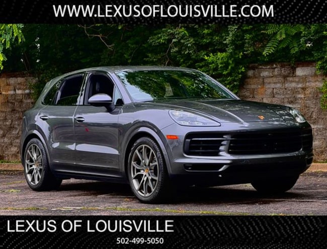 2021 Porsche Cayenne S's photo