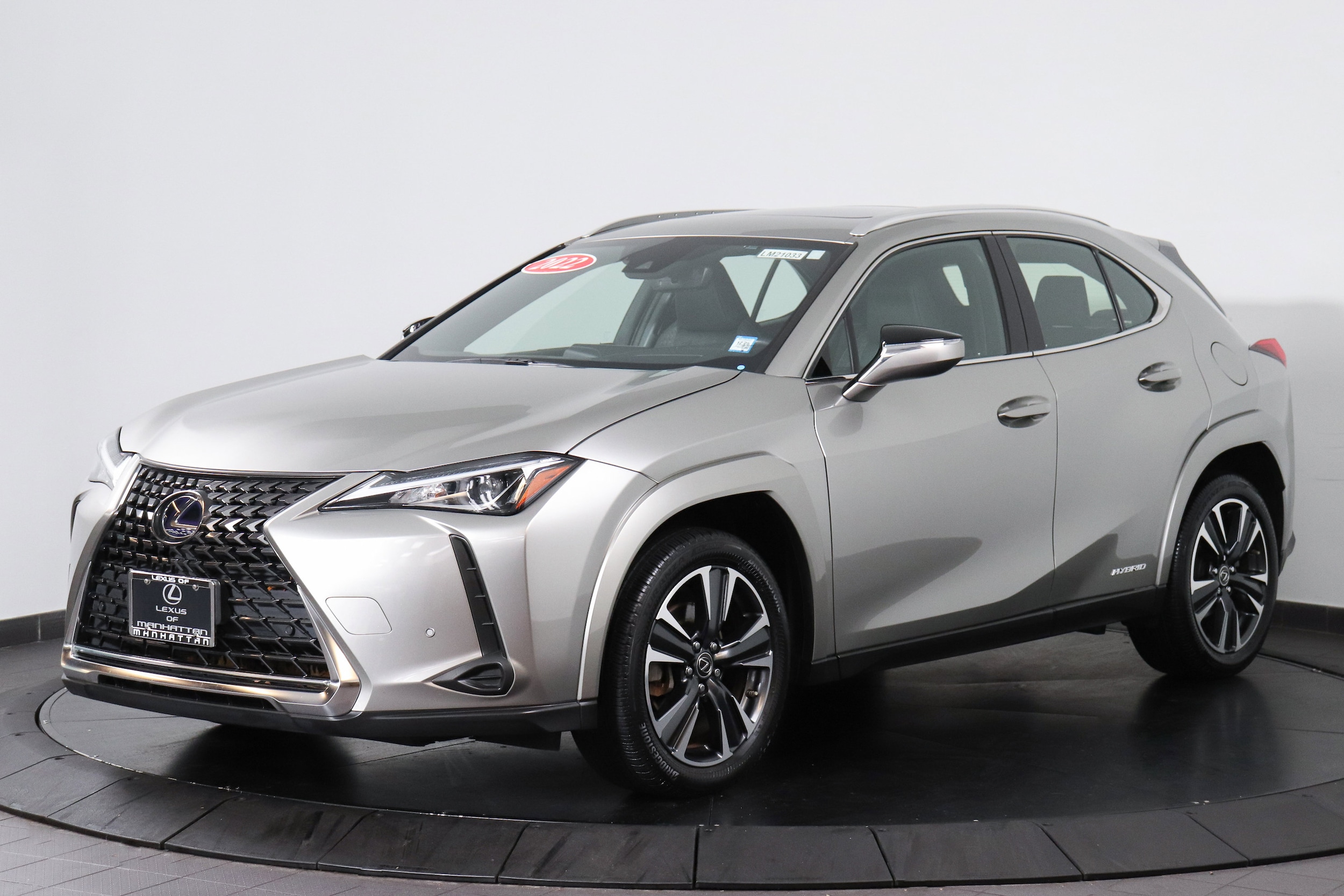 2022 Lexus UX Hybrid 250h's photo