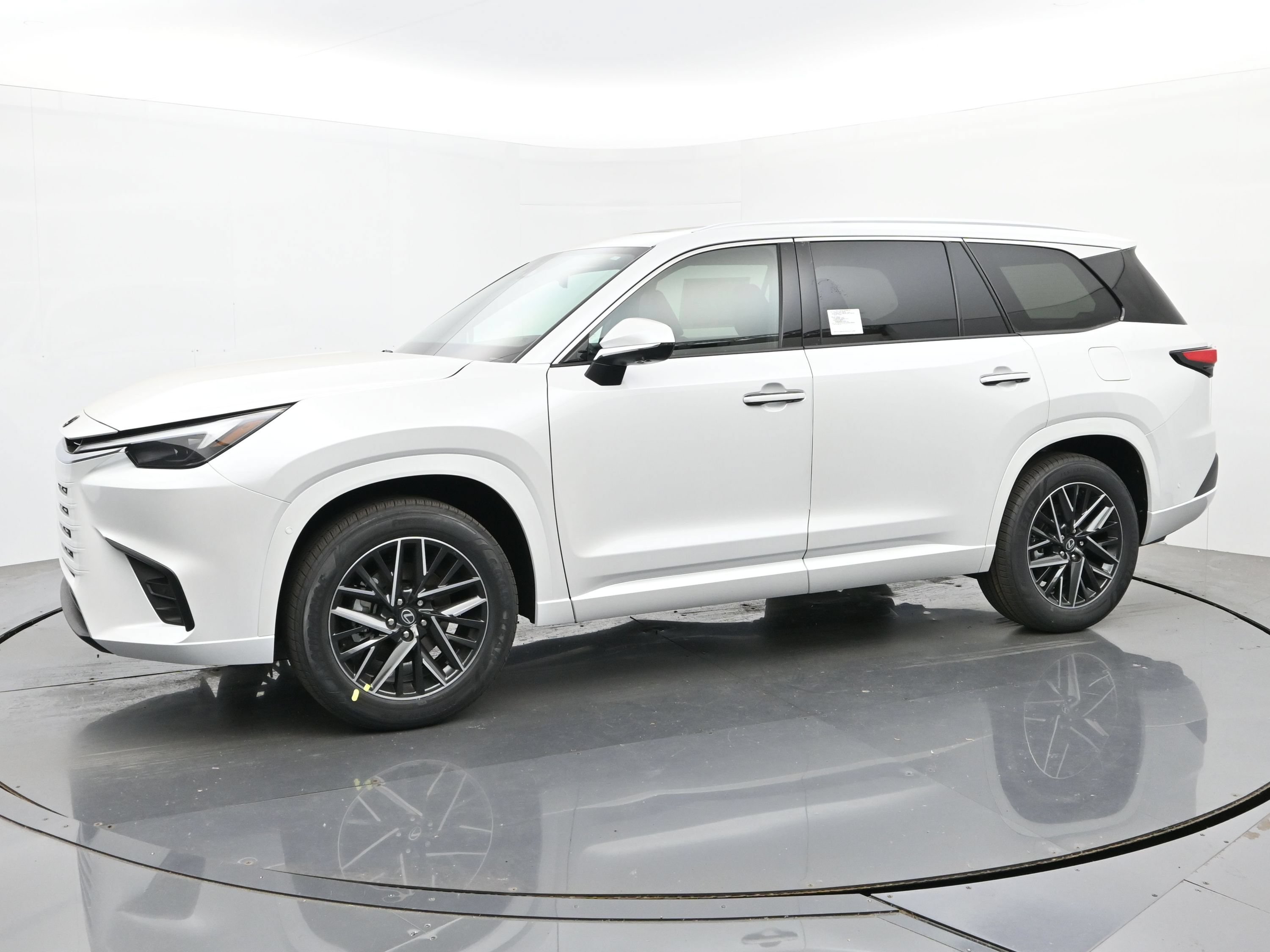 2026 Lexus TX 2