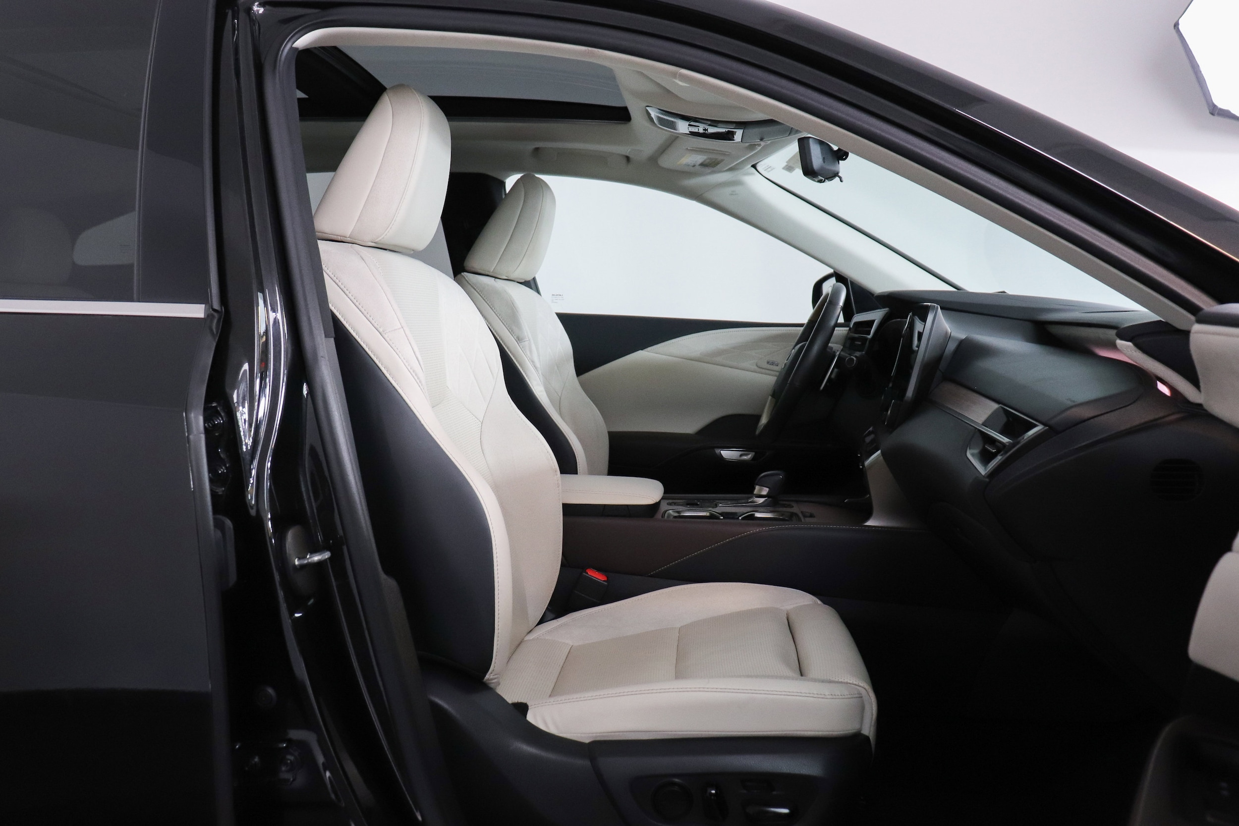 2024 Lexus RX 350 - Photo 15