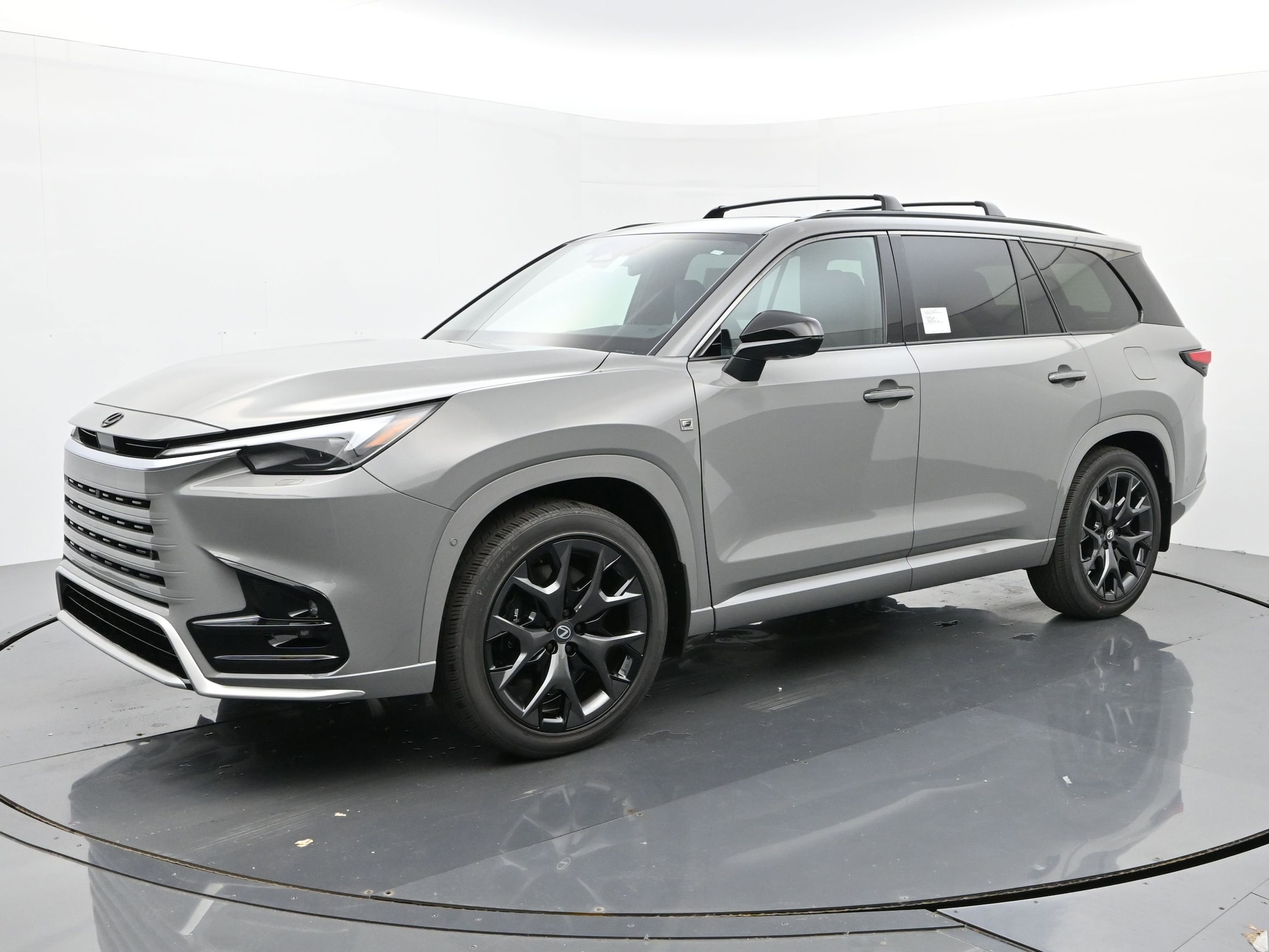 2026 Lexus TX Hybrid's photo
