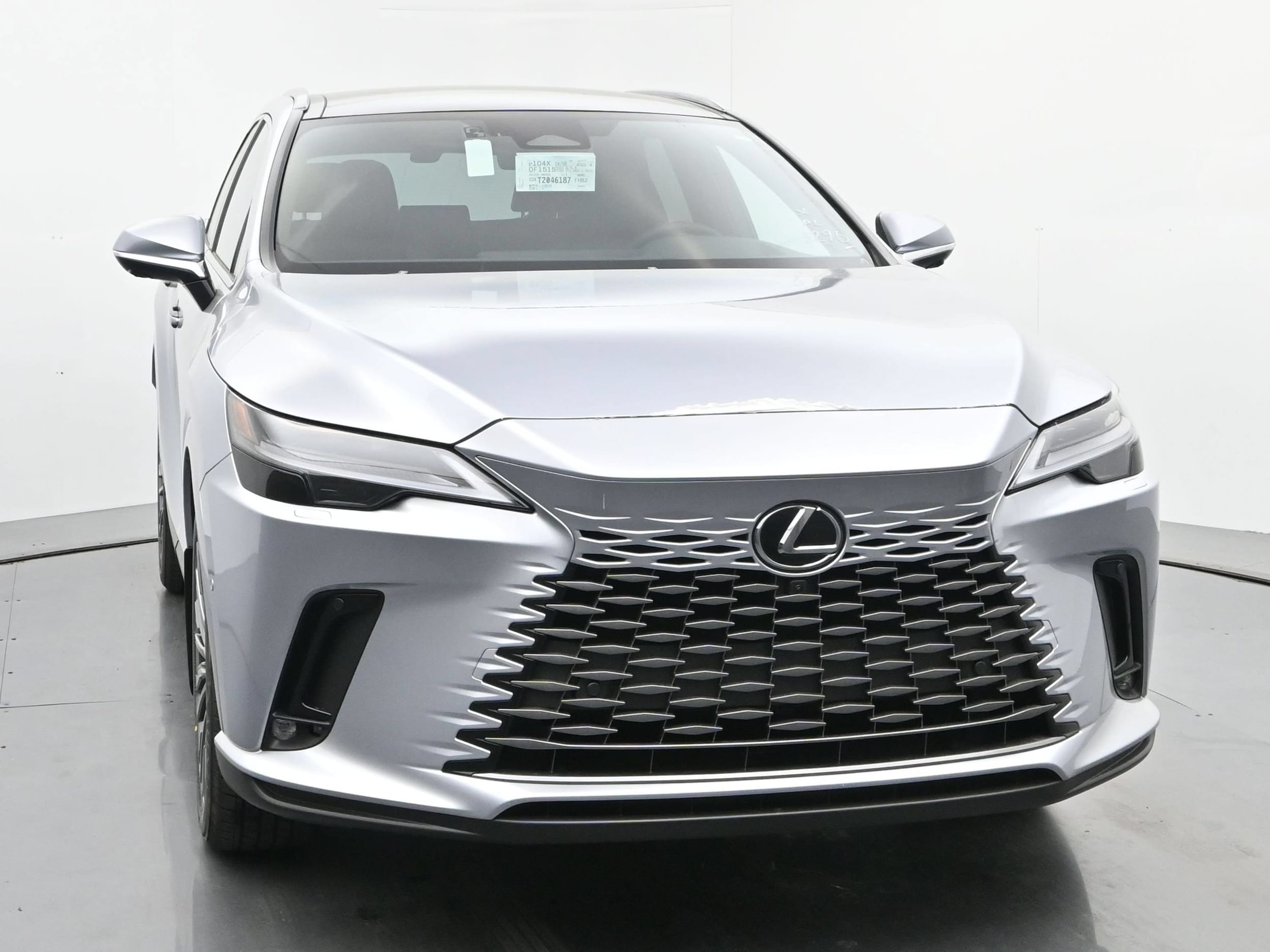 2026 Lexus RX 450h+ Luxury - Photo 8