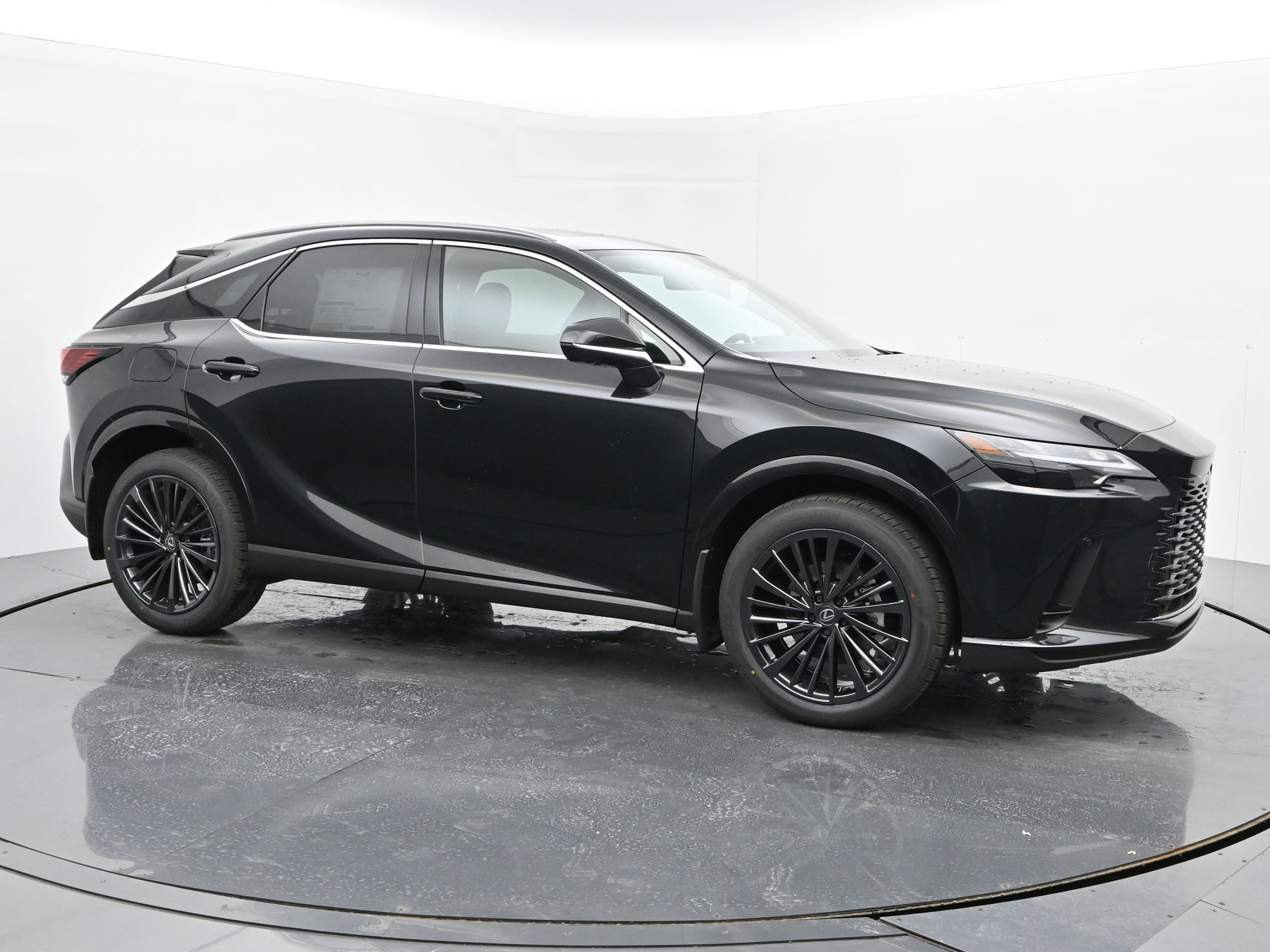 2026 Lexus RX 450h+ Premium - Photo 7