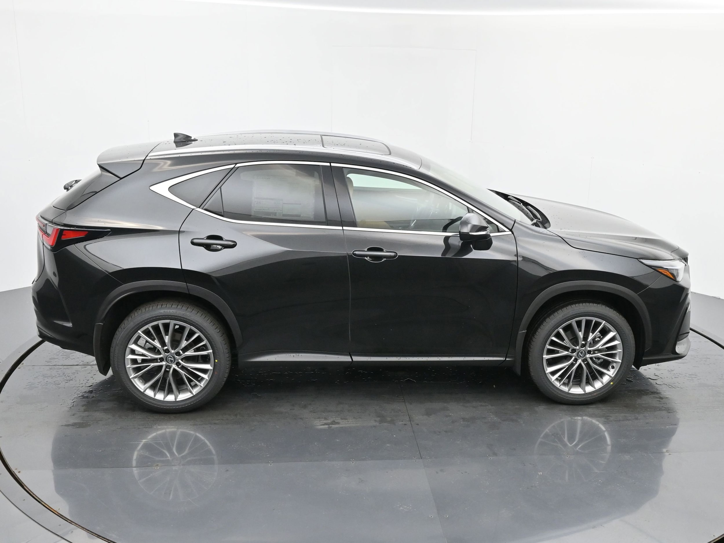 2026 Lexus NX 350 Premium - Photo 28