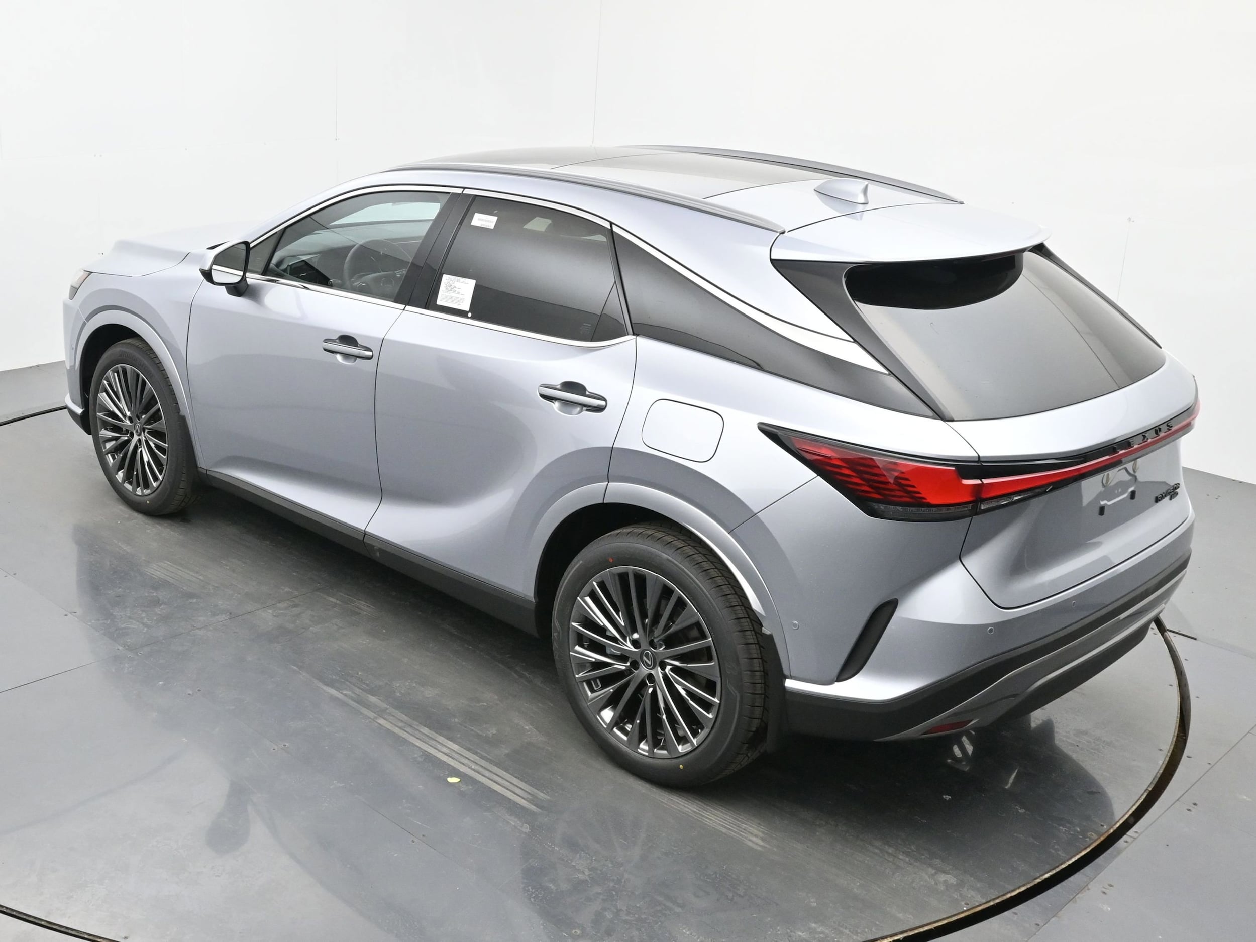 2026 Lexus RX 450h+ Luxury - Photo 25