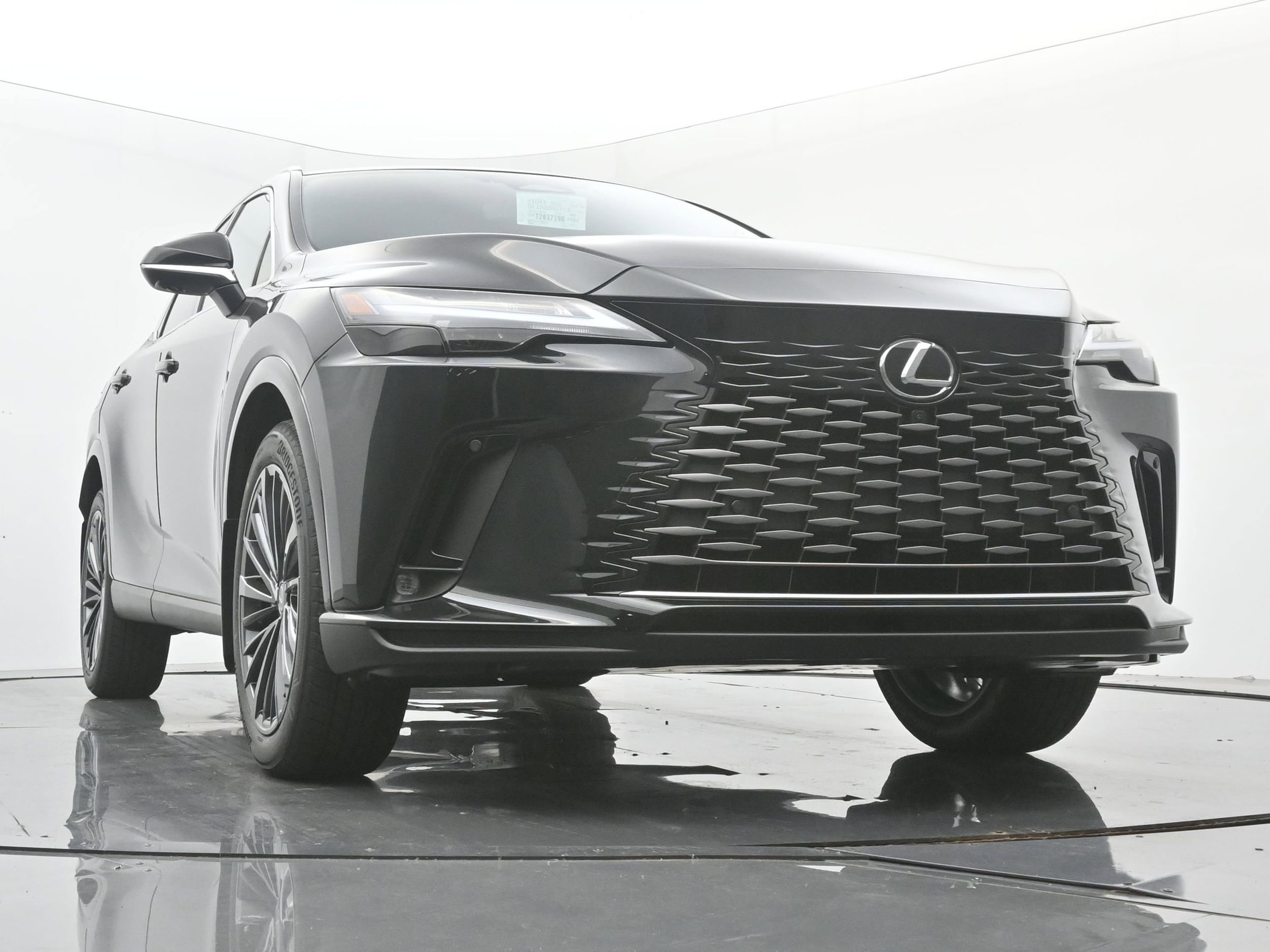 2026 Lexus RX 450h+ Premium - Photo 22