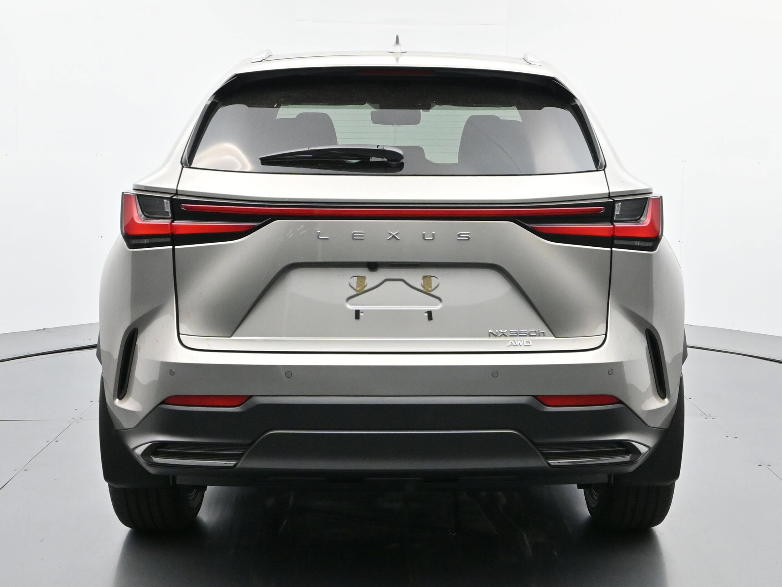 2026 Lexus NX 350h Premium AWD photo 4