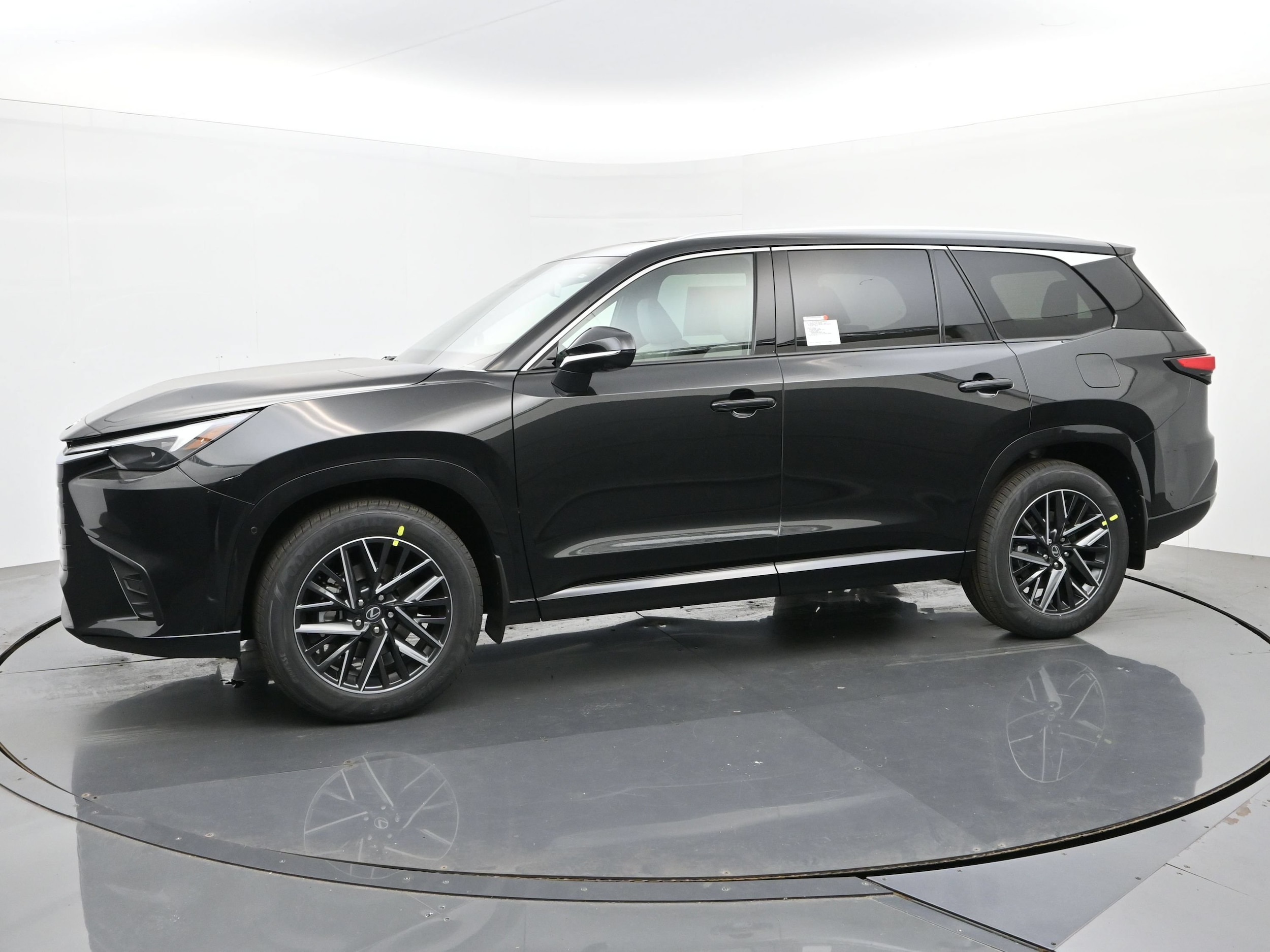 2026 Lexus TX 2