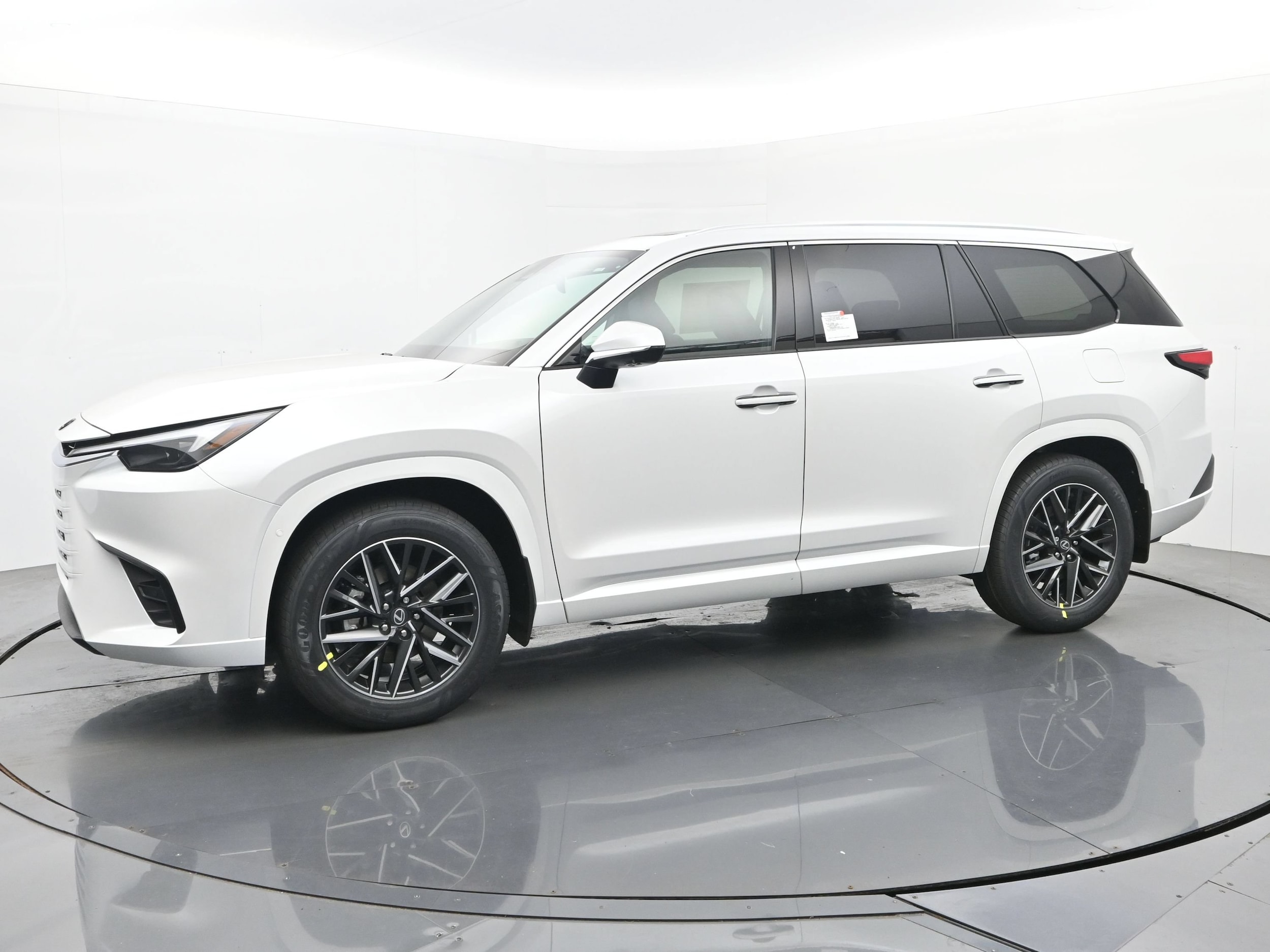 2026 Lexus TX 2