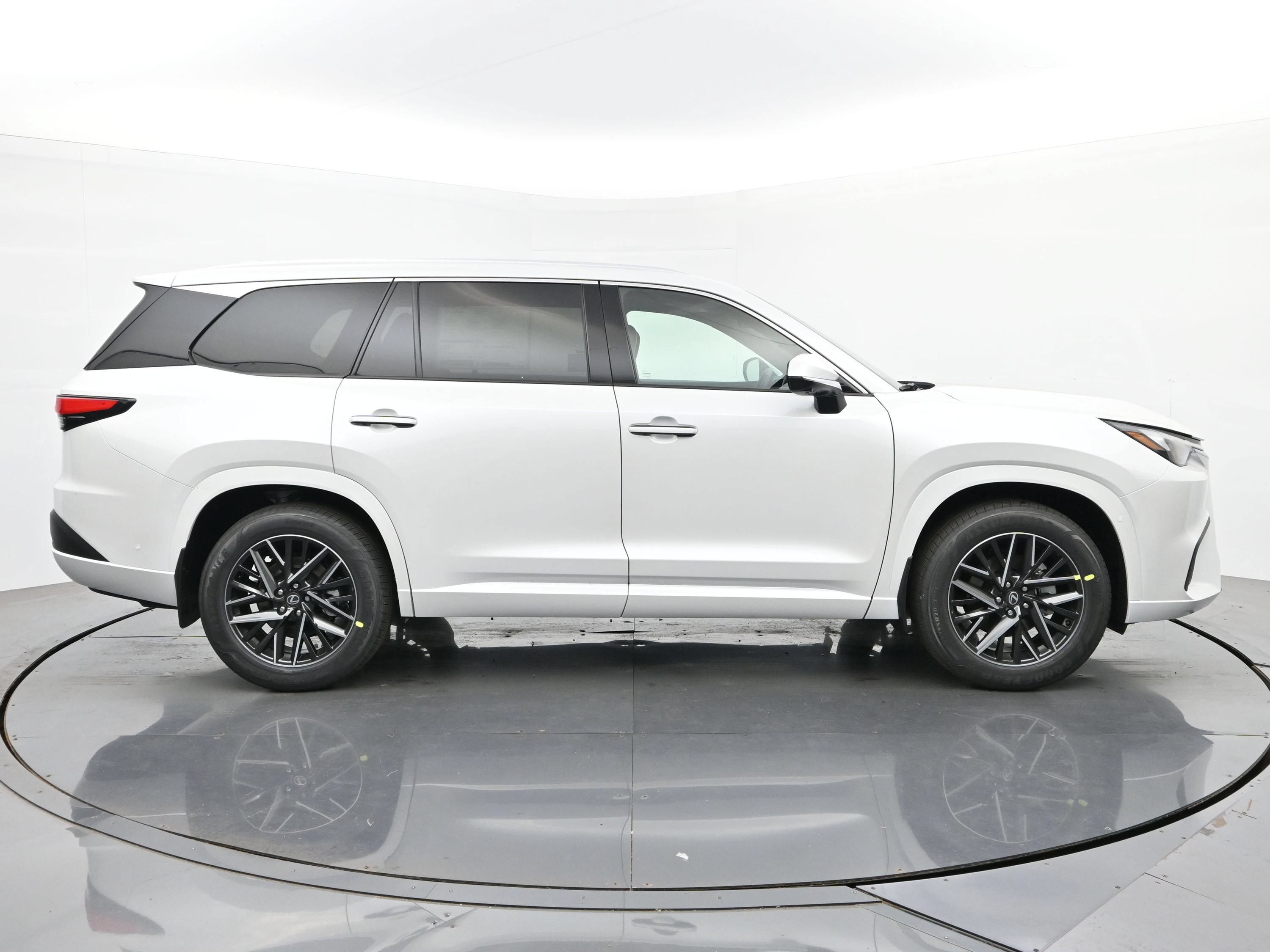 2026 Lexus TX 6