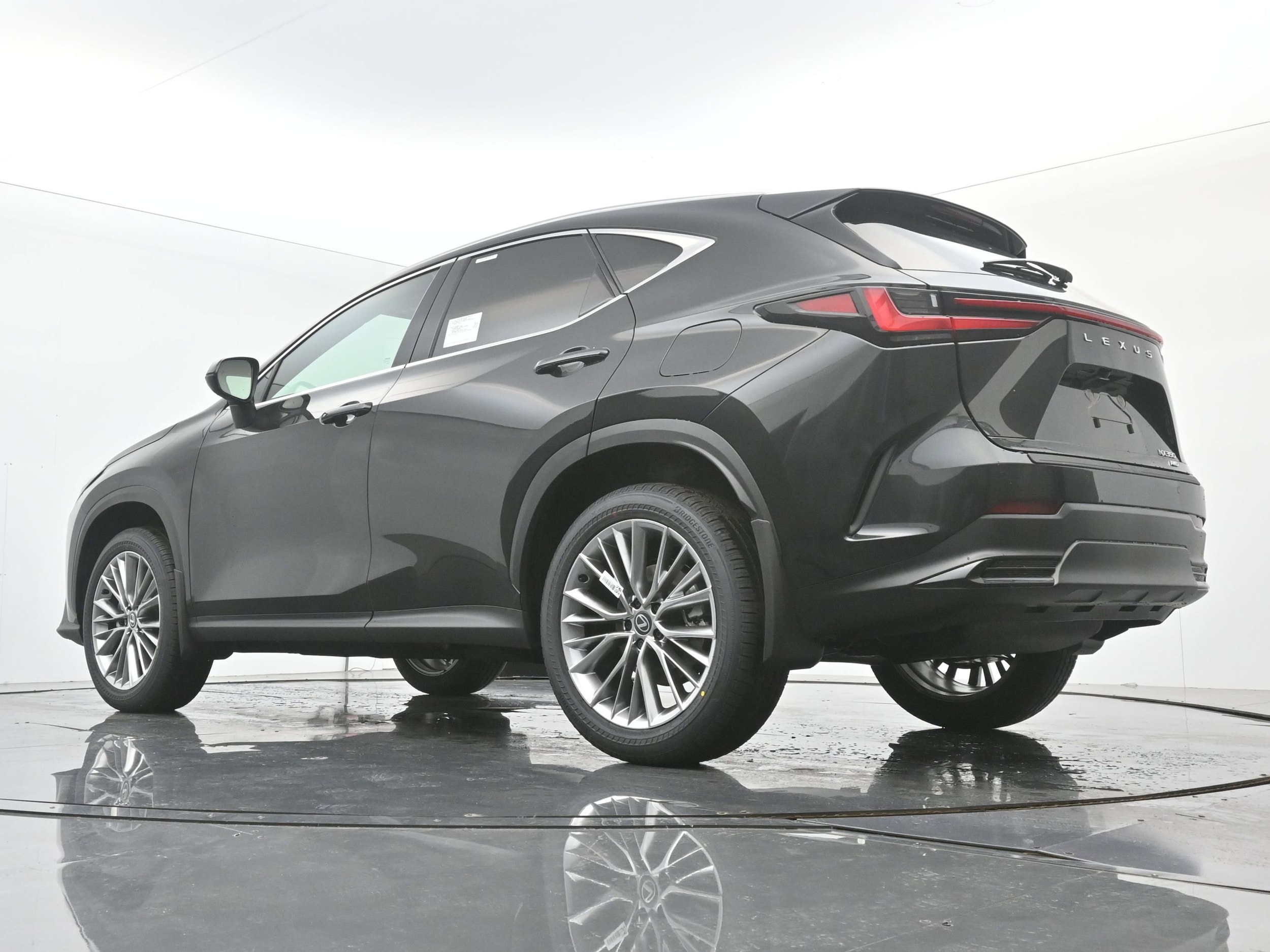 2026 Lexus NX 350 Premium - Photo 17