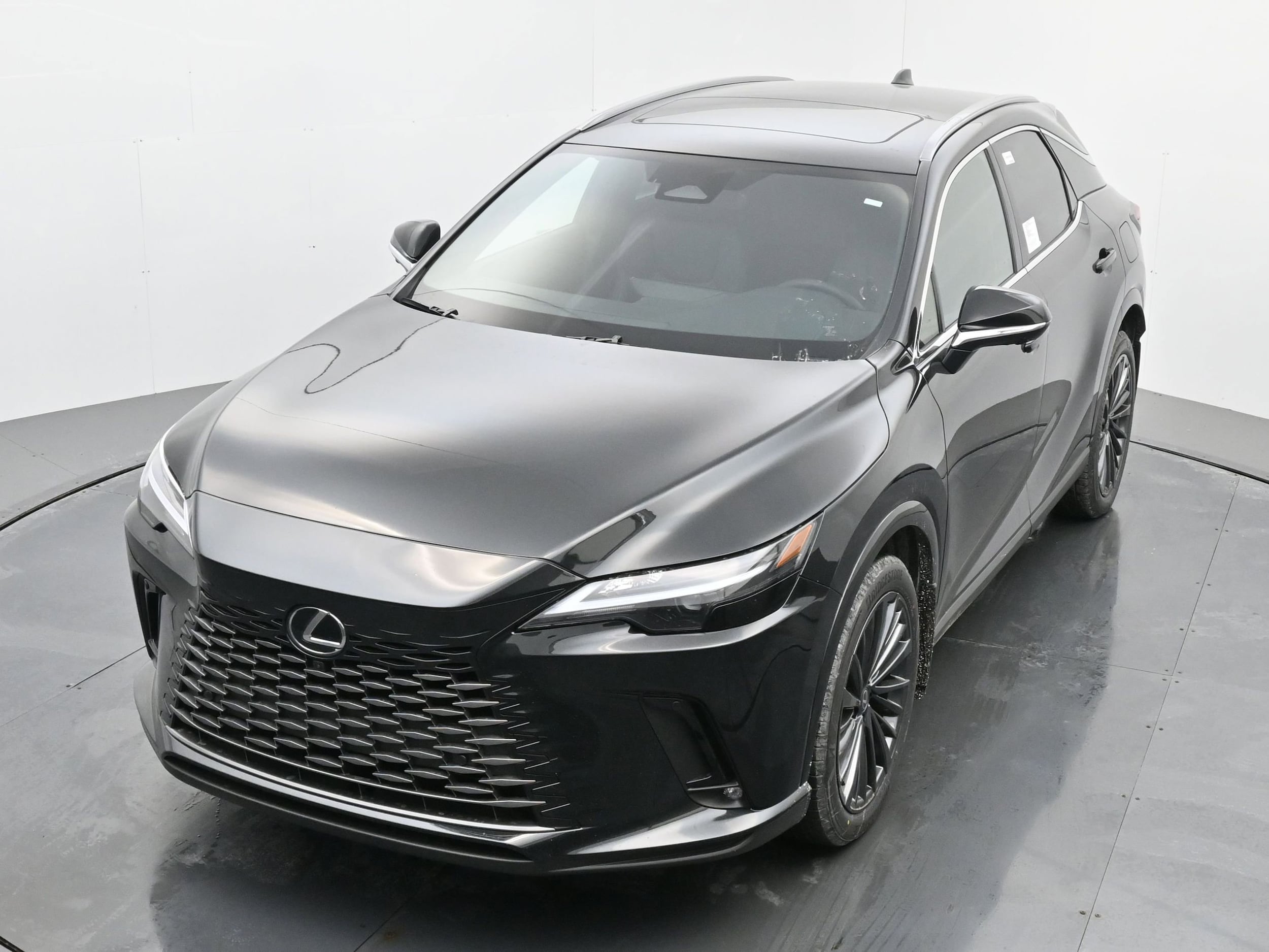 2026 Lexus RX 450h+ Premium - Photo 23