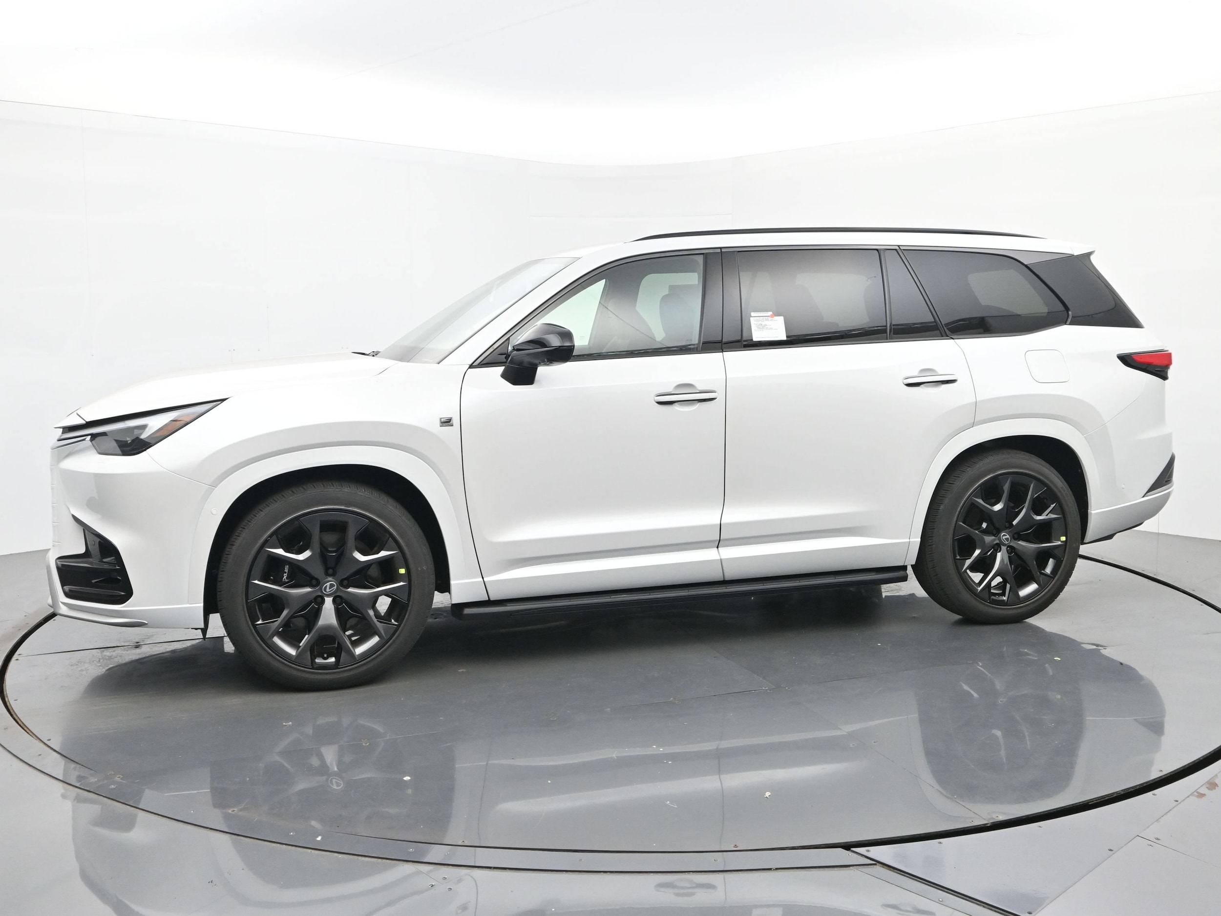 2026 Lexus TX Hybrid 2