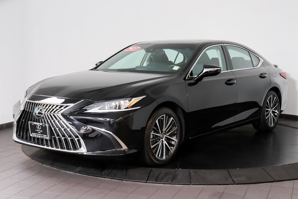 Used 2023 Lexus ES 300h