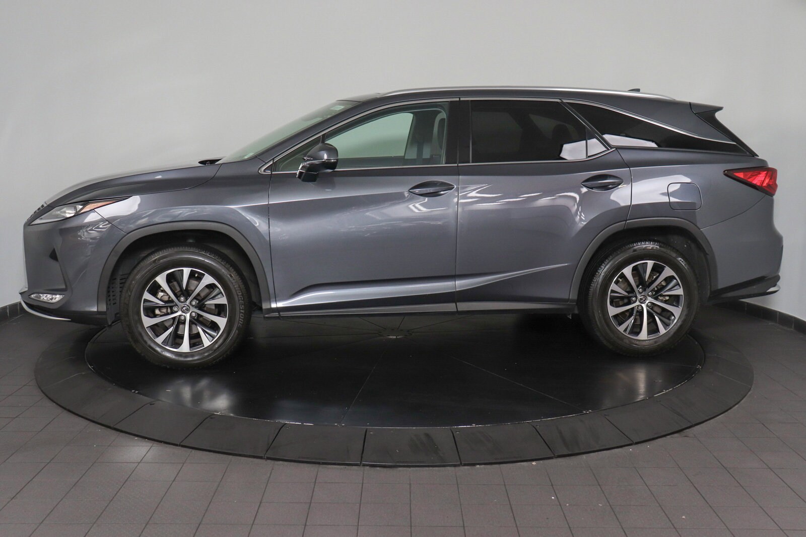 2022 Lexus RX 350L Premium photo 2