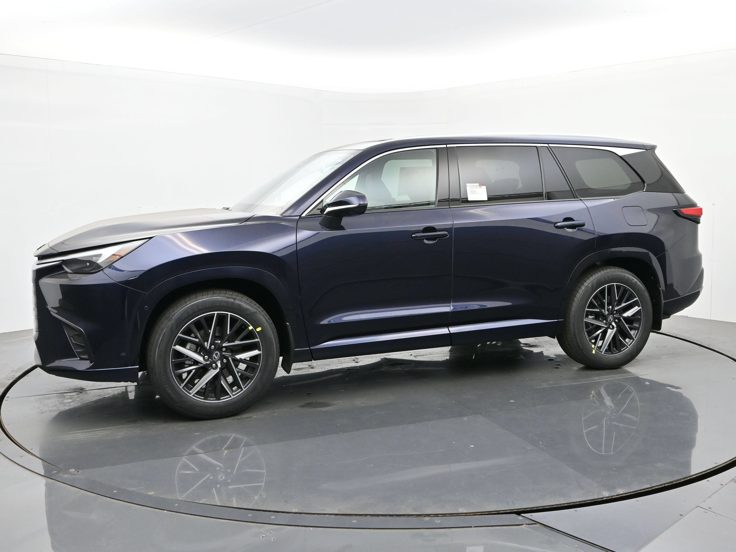 2026 Lexus TX 2