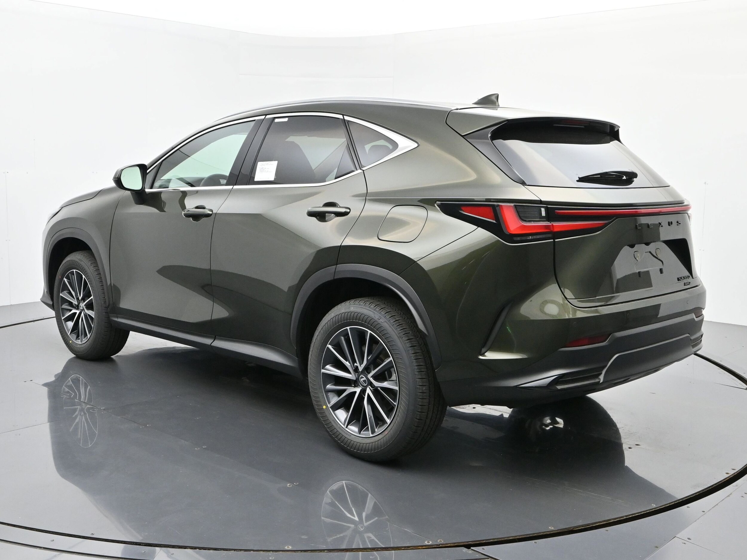 2026 Lexus NX 350 Premium AWD photo 3