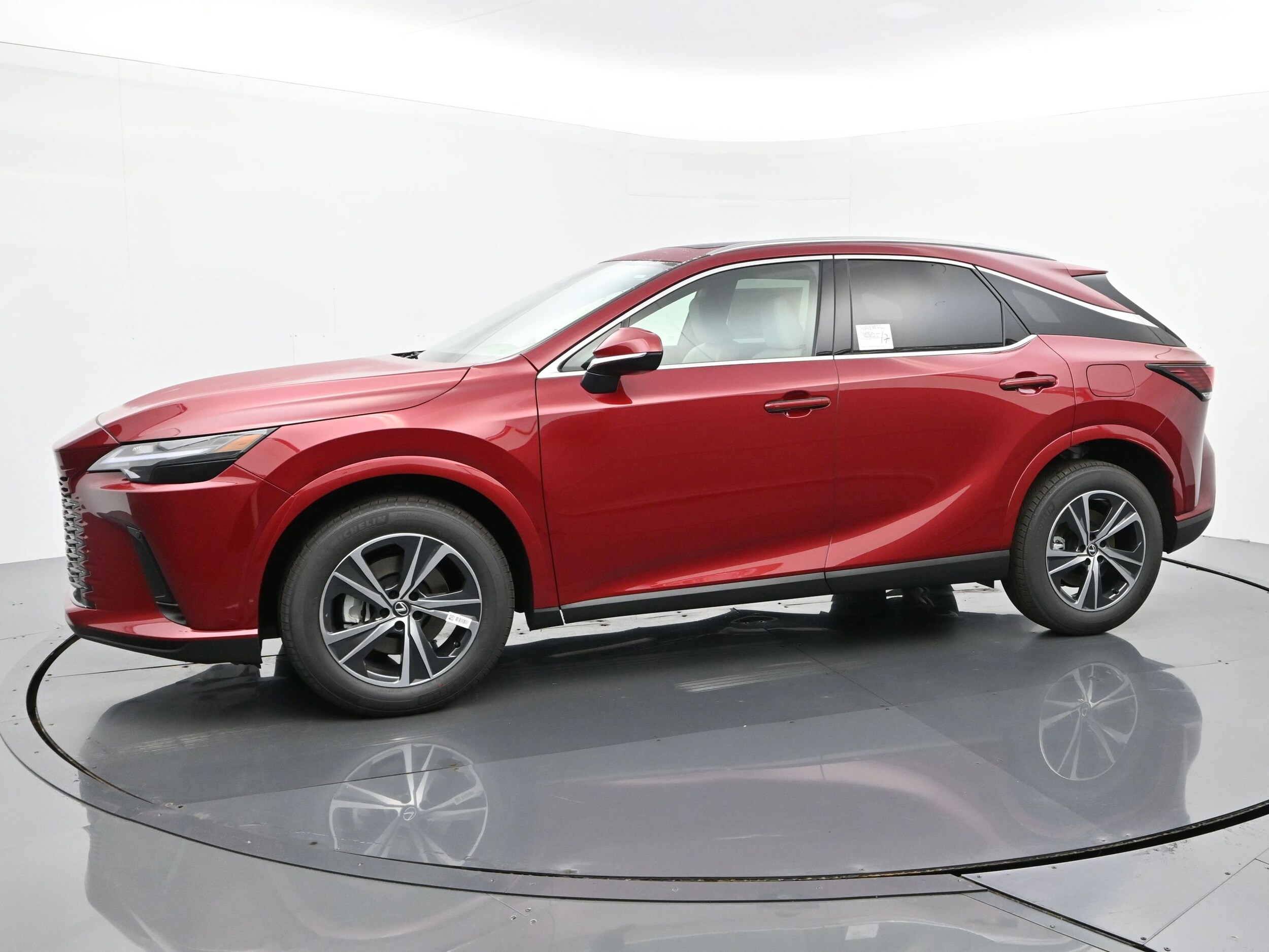 2025 Lexus RX 350 Premium AWD photo 2