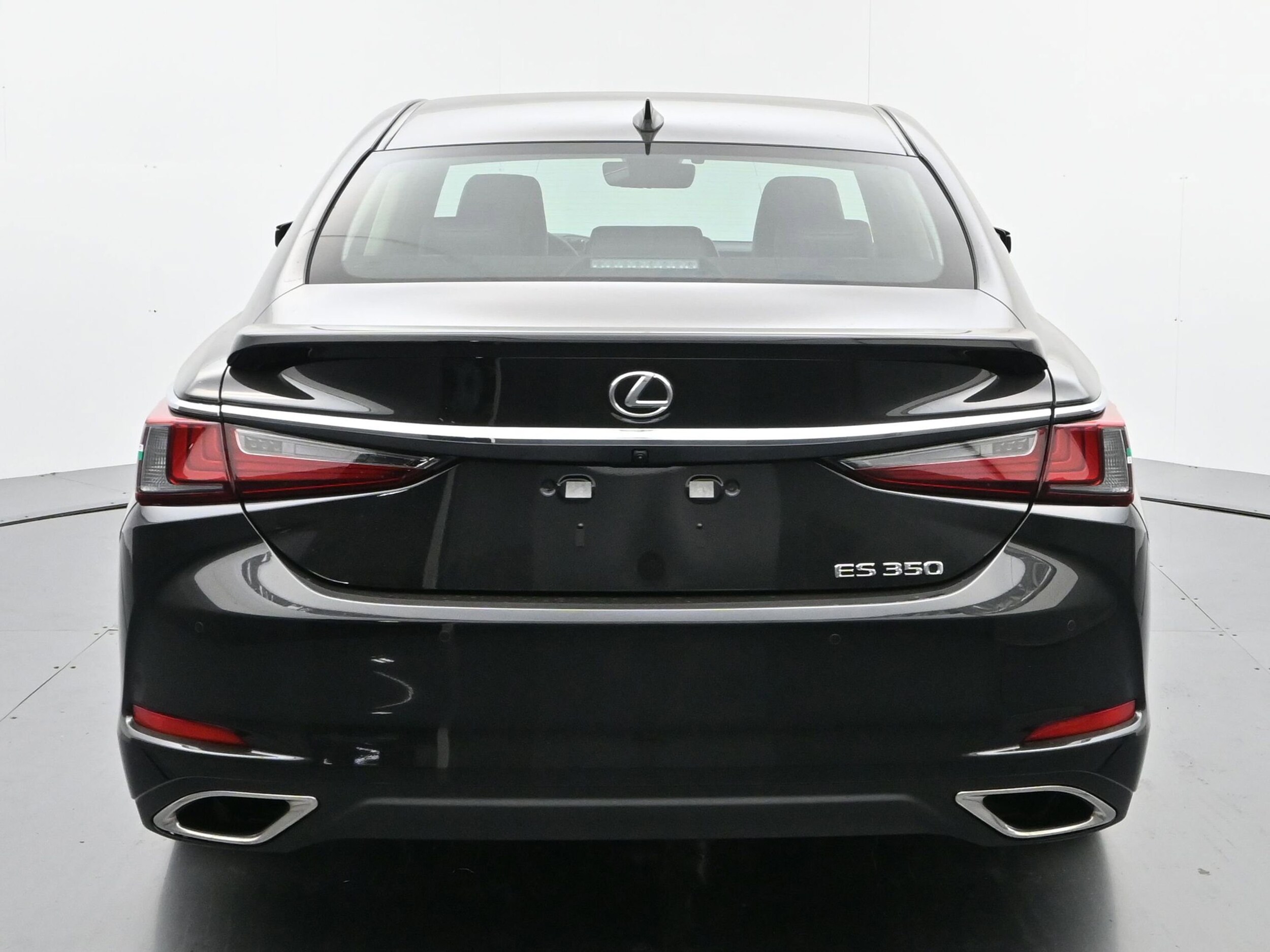 2025 Lexus ES 350 photo 4