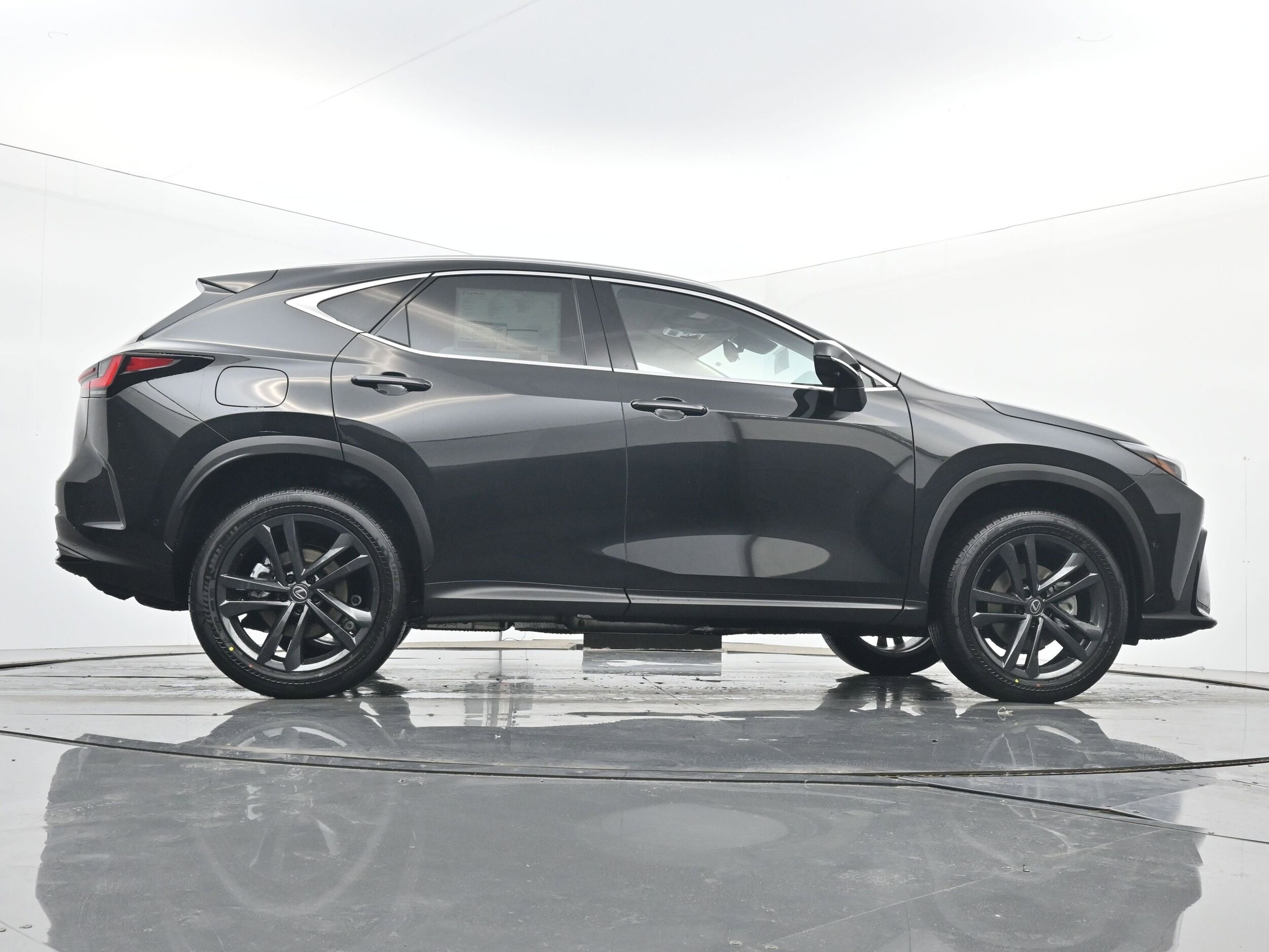 2026 Lexus NX 450h+ Luxury - Photo 20