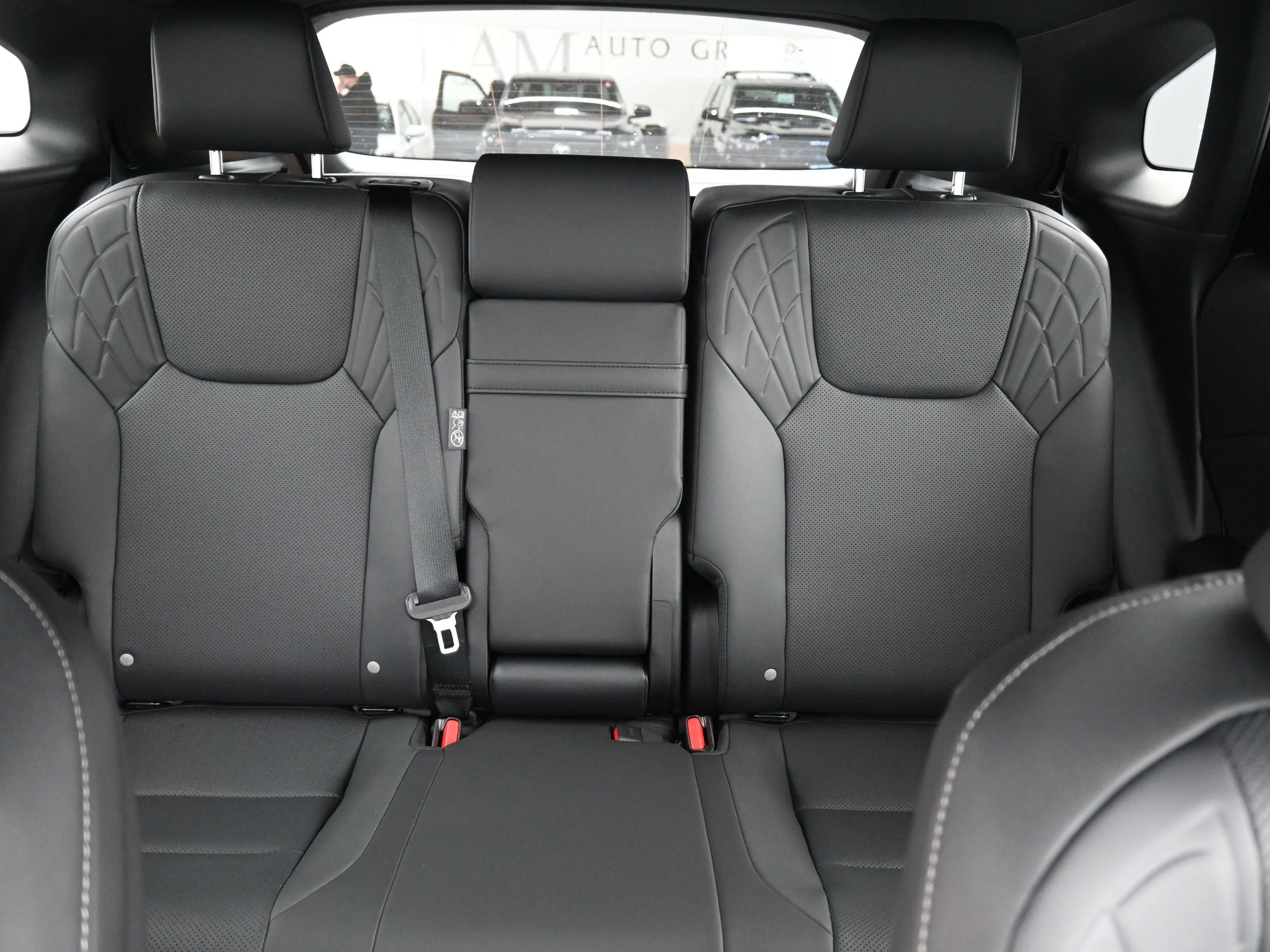 2026 Lexus RX 450h+ Premium - Photo 14