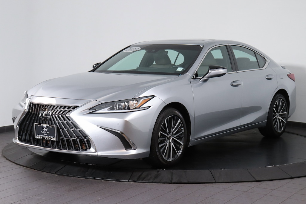 Used 2022 Lexus ES 250