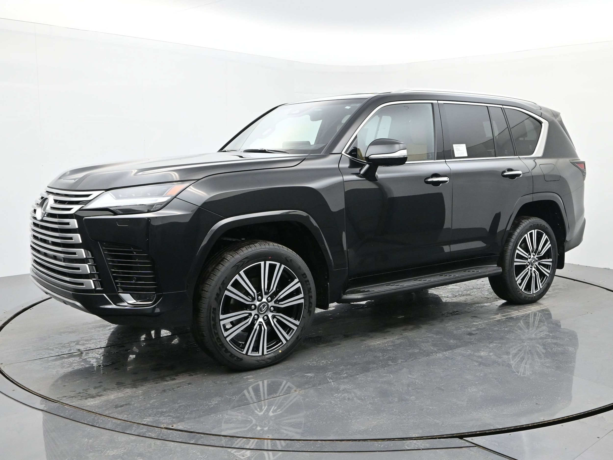 2026 Lexus LX Luxury's photo
