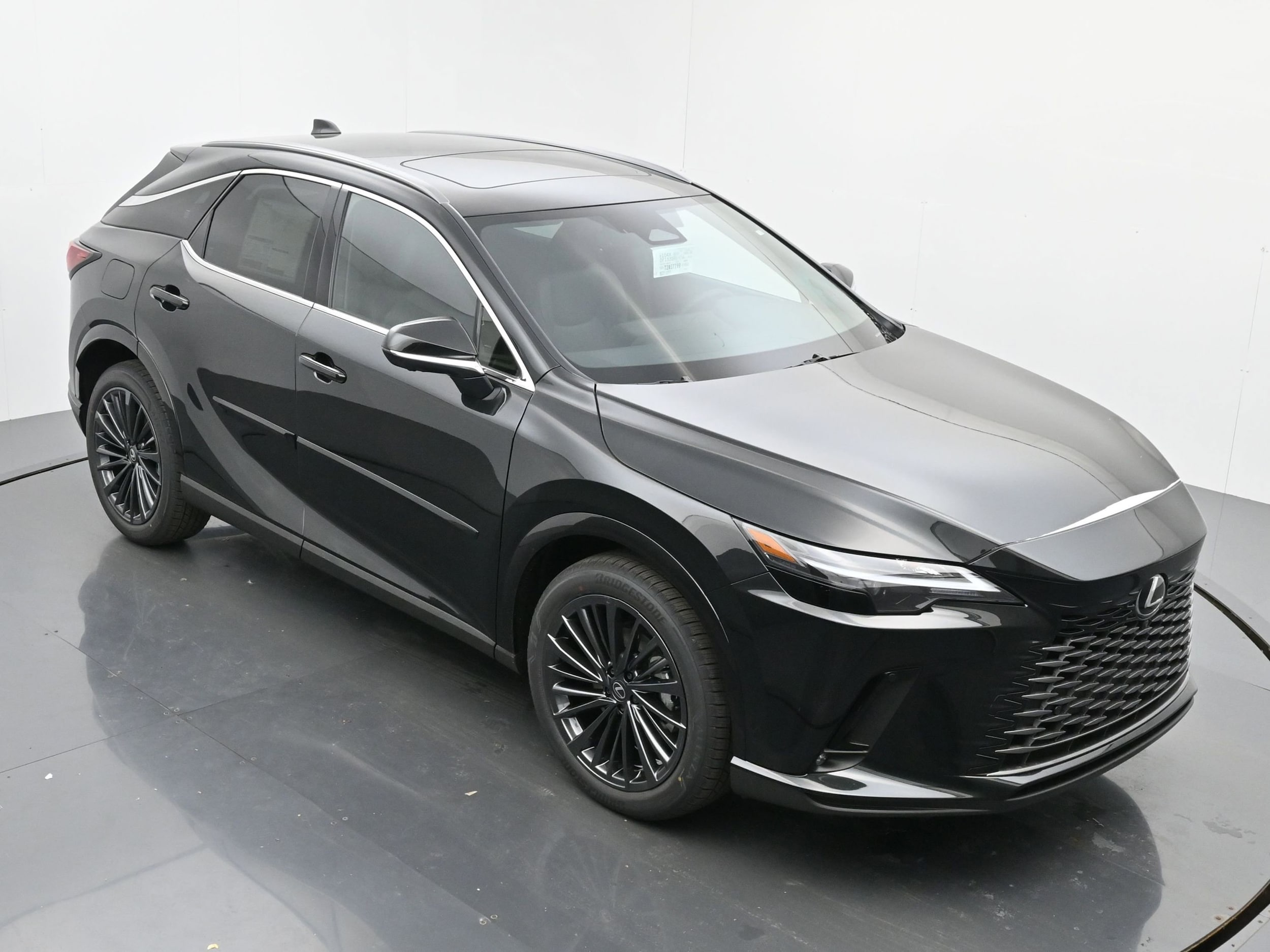 2026 Lexus RX 450h+ Premium - Photo 29