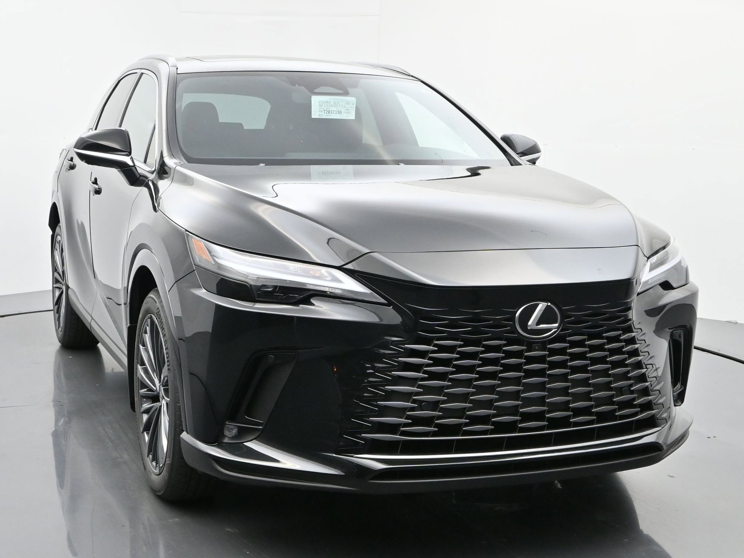 2026 Lexus RX 450h+ Premium - Photo 8