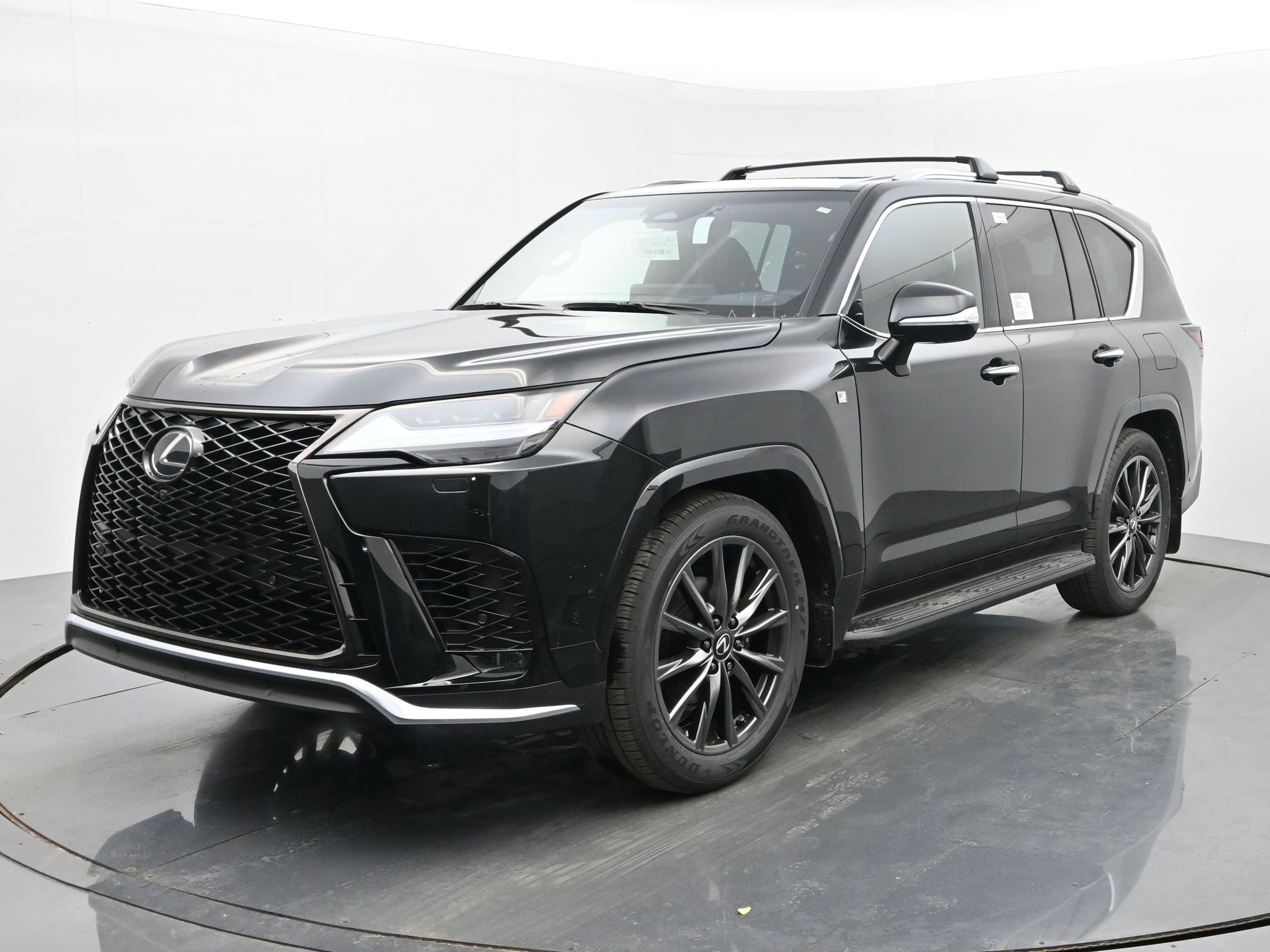 2026 Lexus LX 600 700h F-Sport's photo