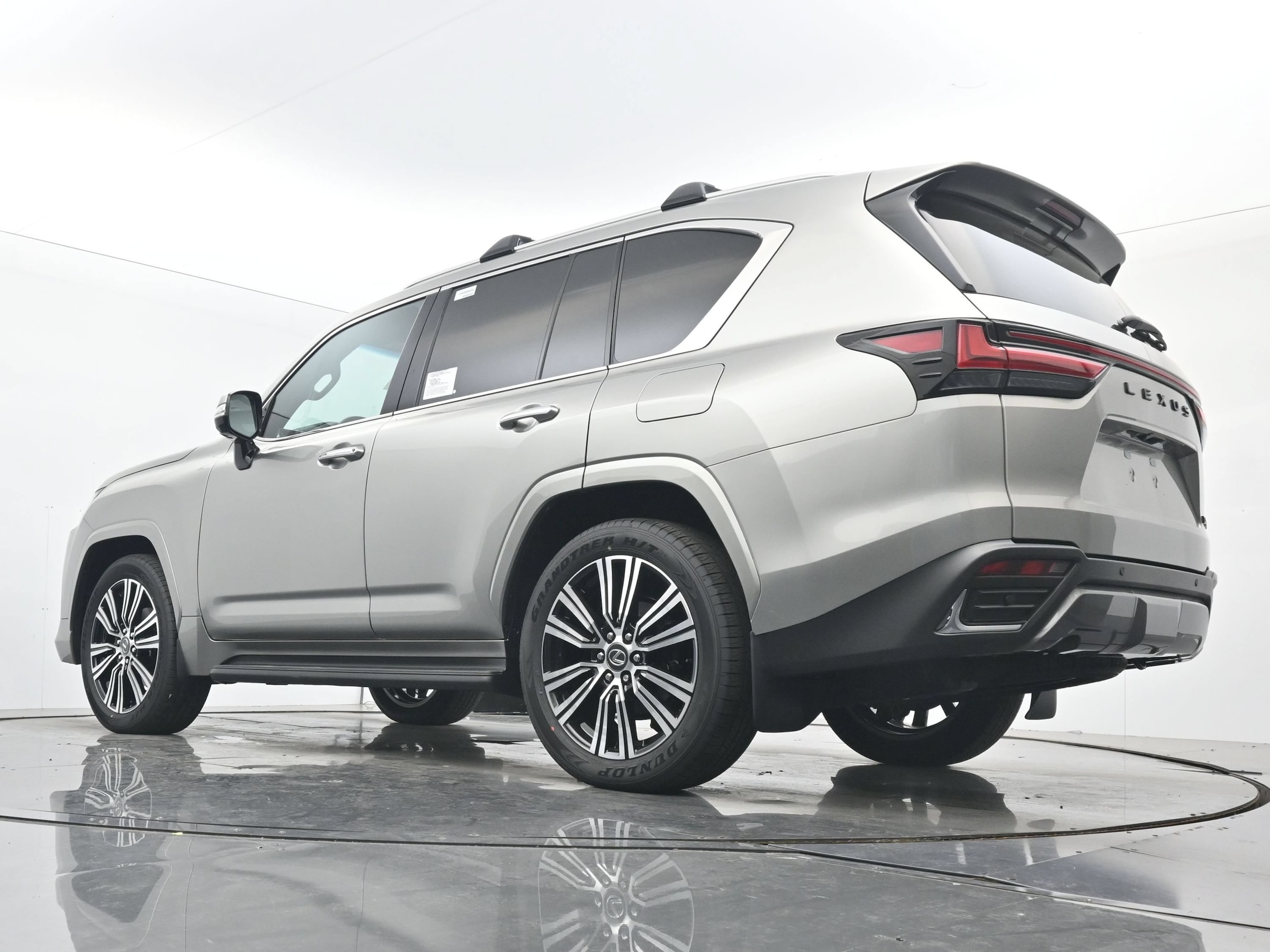 2026 Lexus LX 600 Luxury - Photo 17