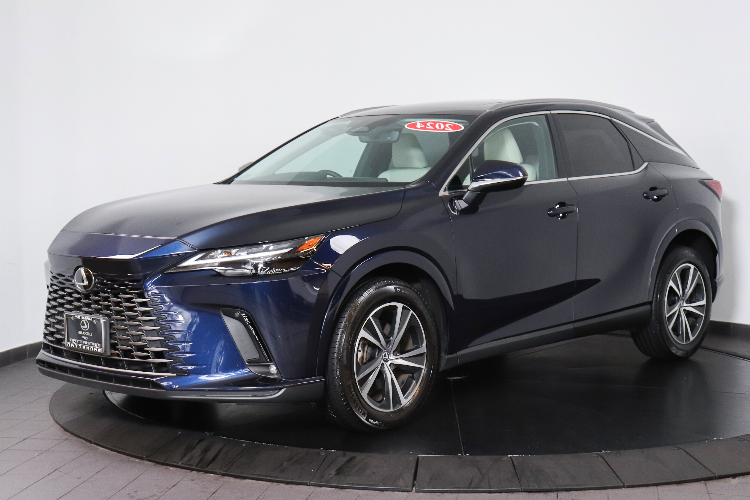 2024 Lexus RX 350's photo