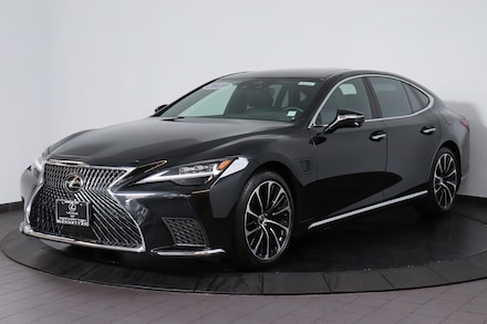 2023 LEXUS LS 500h Base
