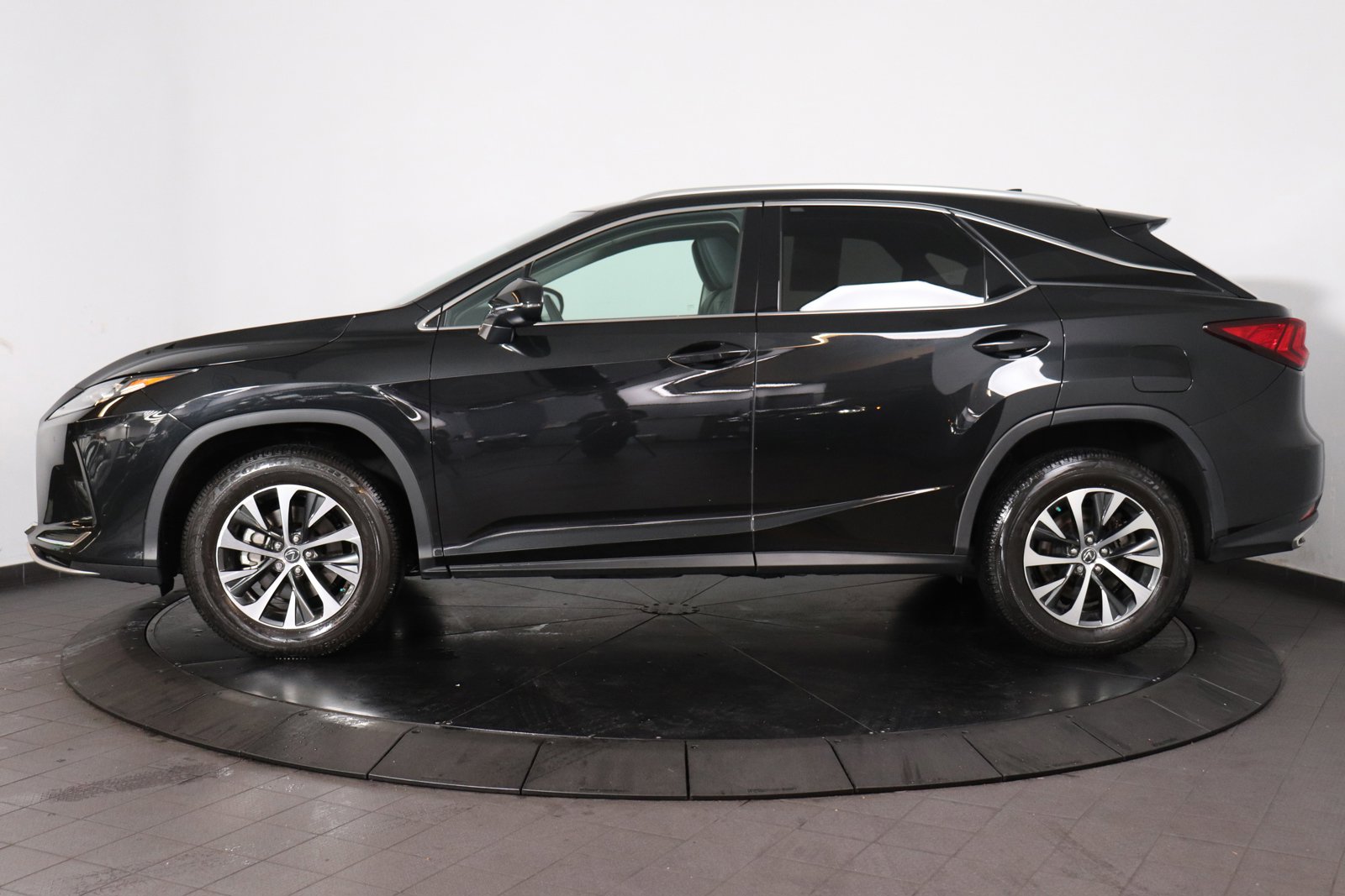 Used 2021 Lexus RX 350 with VIN 2T2HZMDA8MC262424 for sale in New York, NY