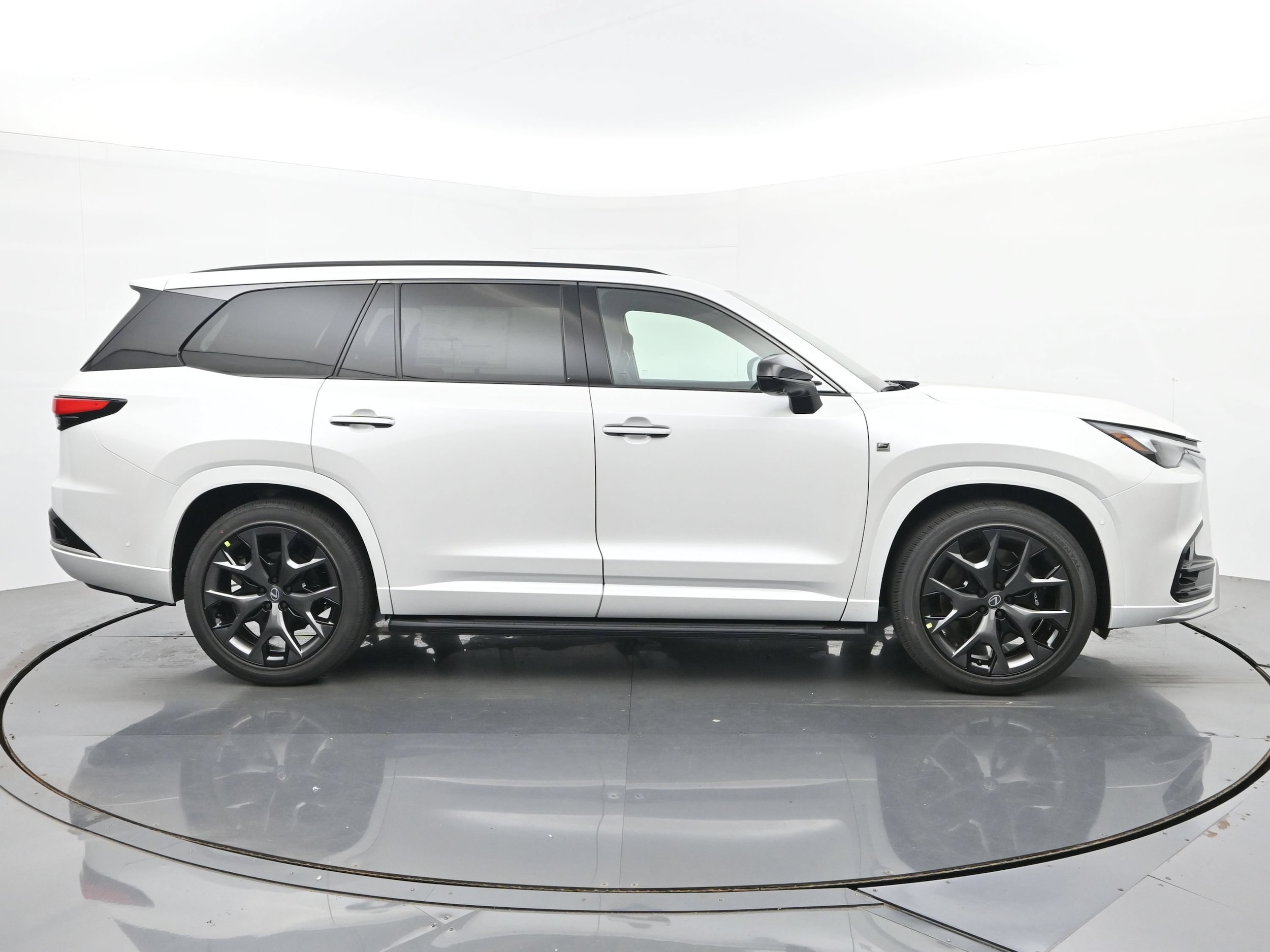 2026 Lexus TX Hybrid 6