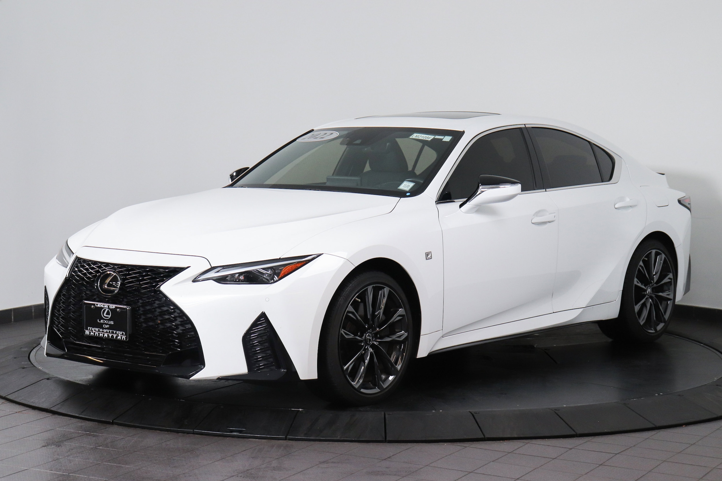 2022 Lexus IS 350 F SPORT's photo