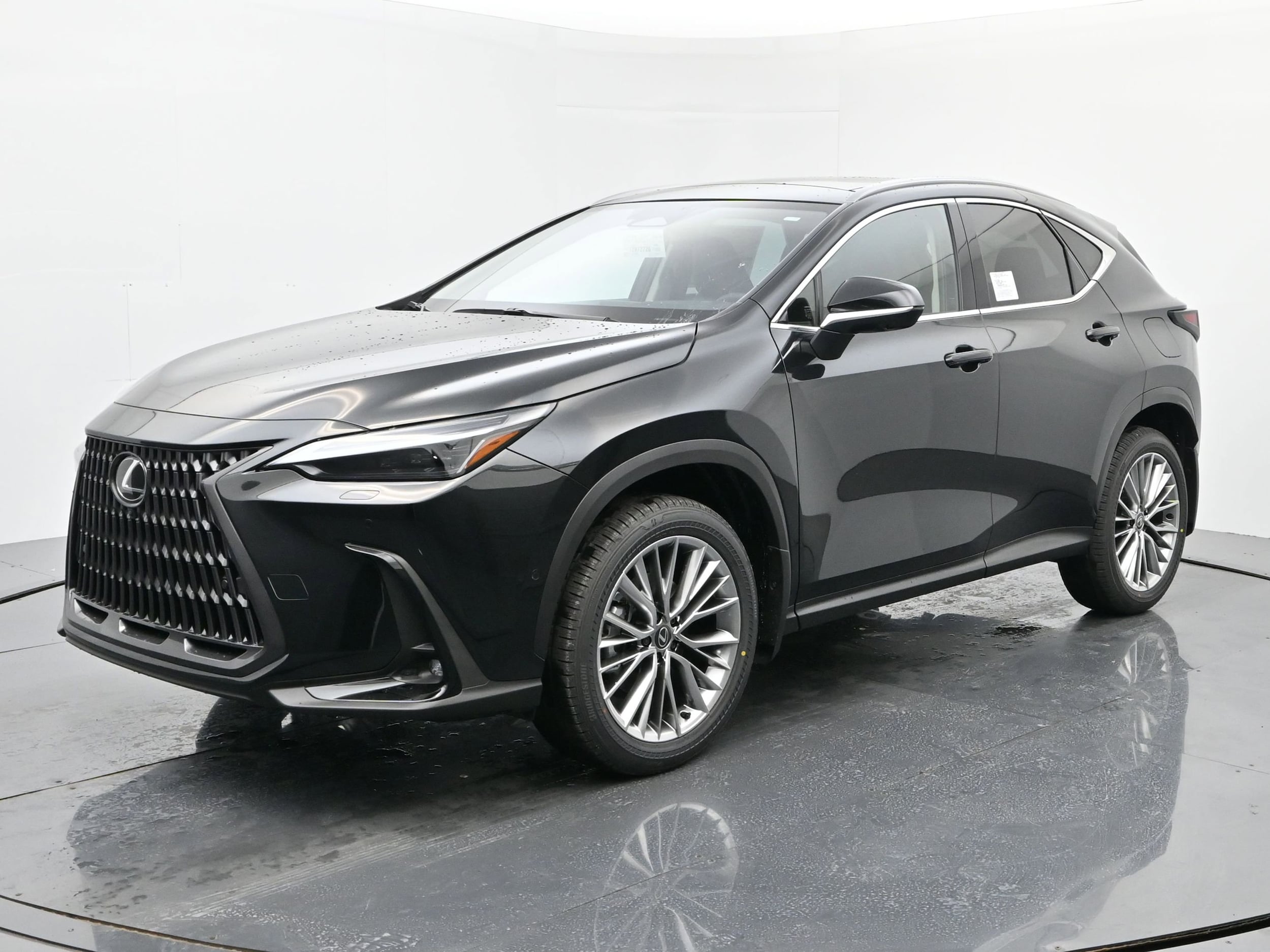 2026 Lexus NX Hybrid 350h's photo