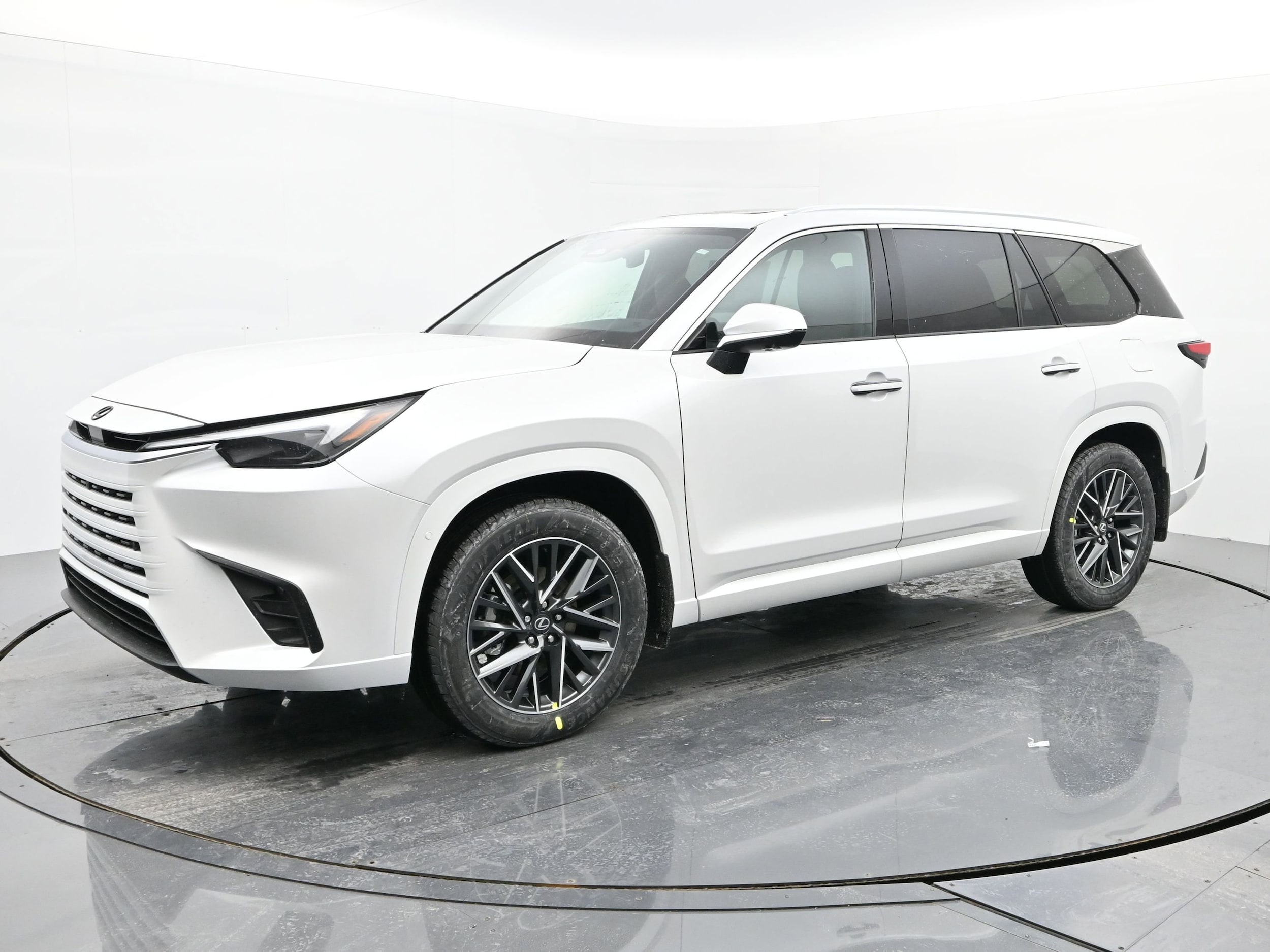 2026 Lexus TX Premium's photo