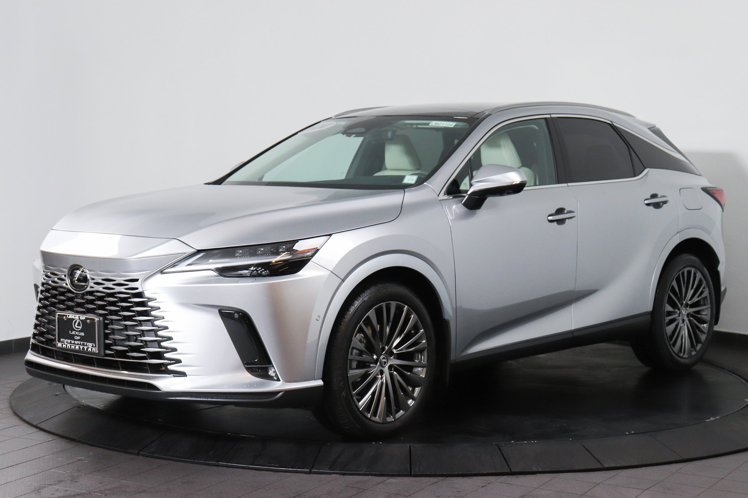 2024 Lexus RX Hybrid 350h's photo