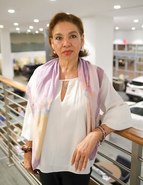 Staff member Dinora Duran-Tejad from ID_f0faf3bd4224