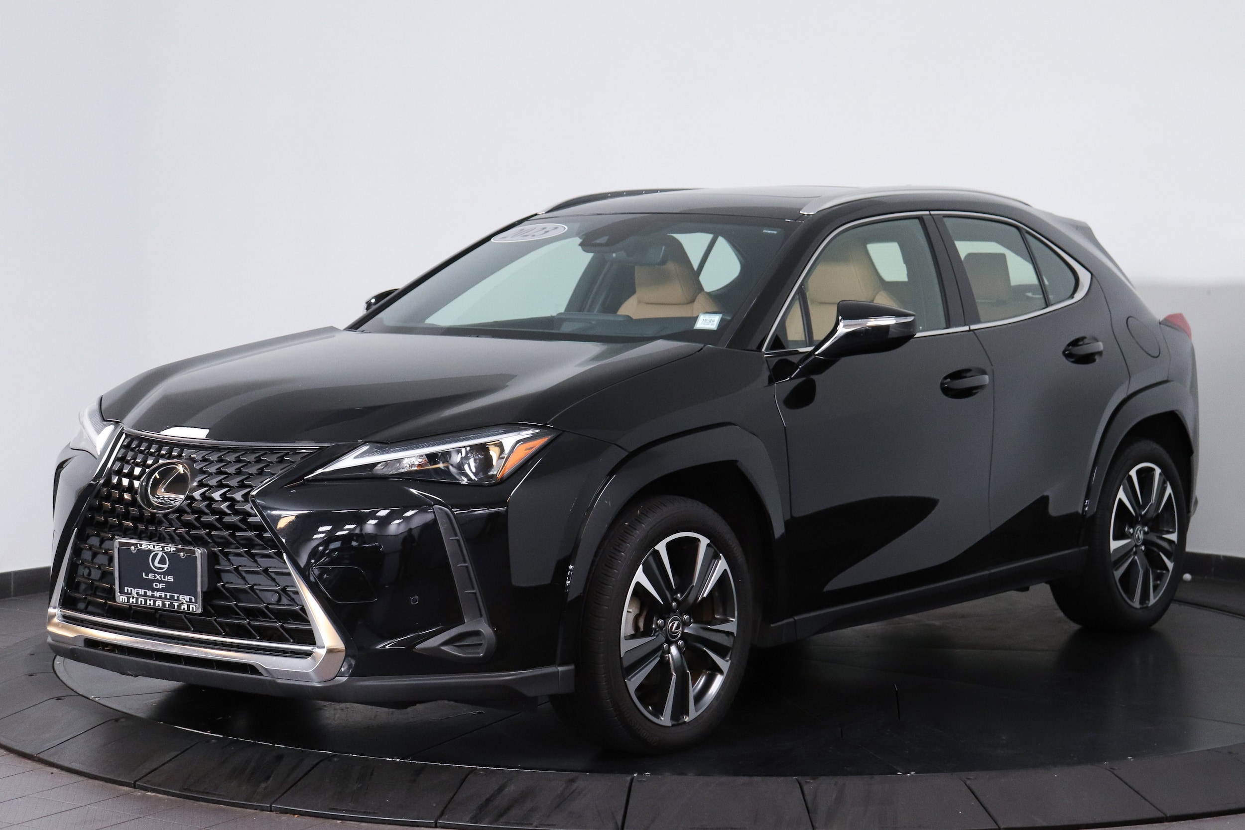 2023 Lexus UX Hybrid