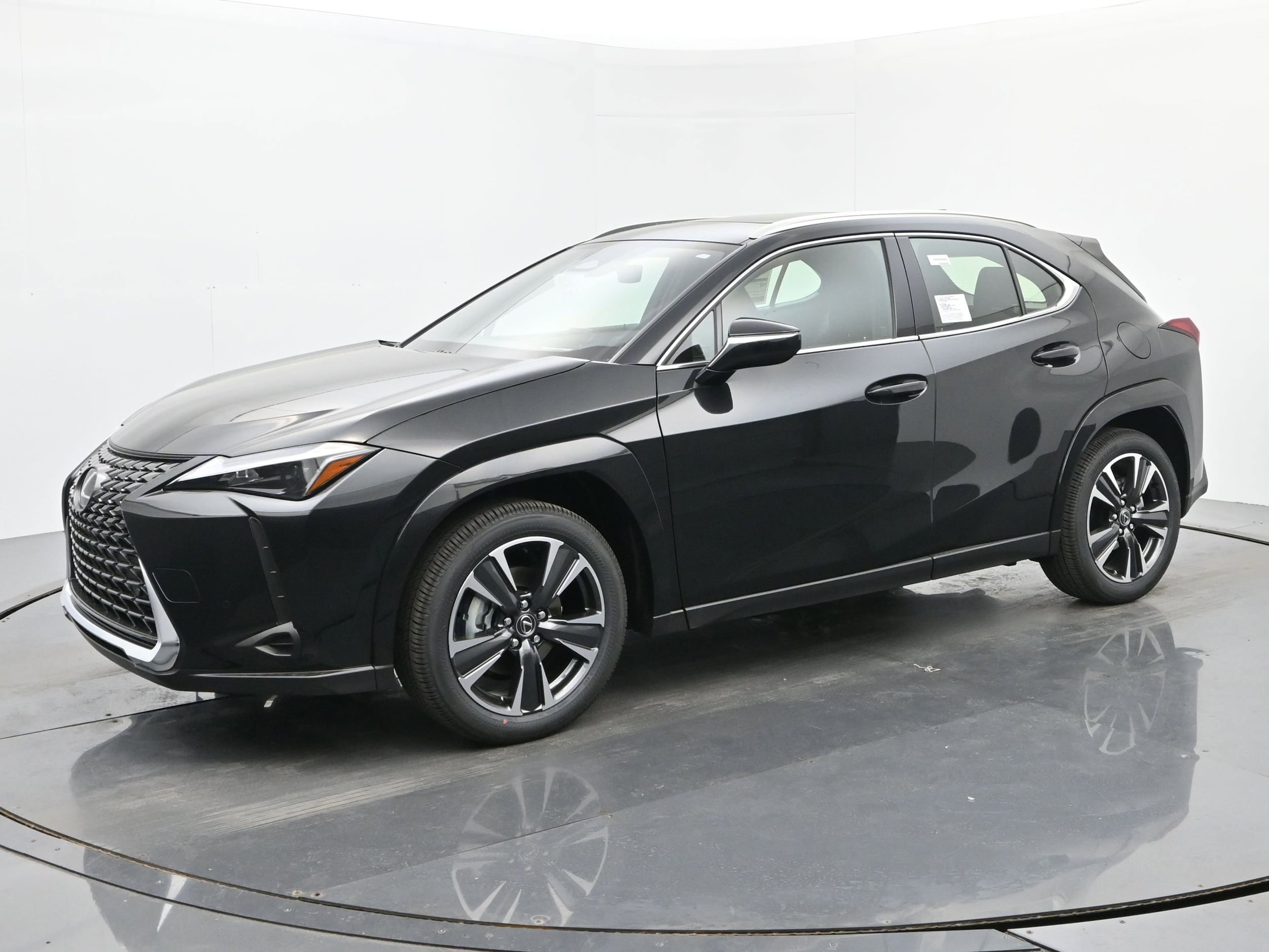2026 Lexus UX 300h's photo