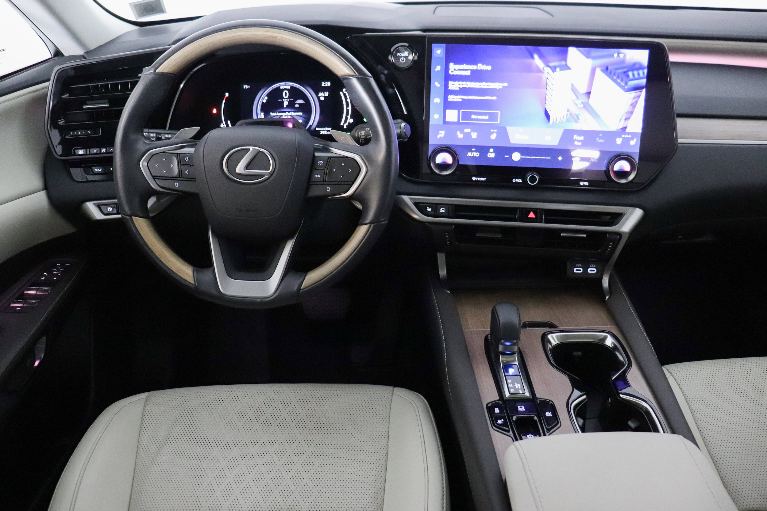 2024 Lexus RX Hybrid 350h - Photo 27