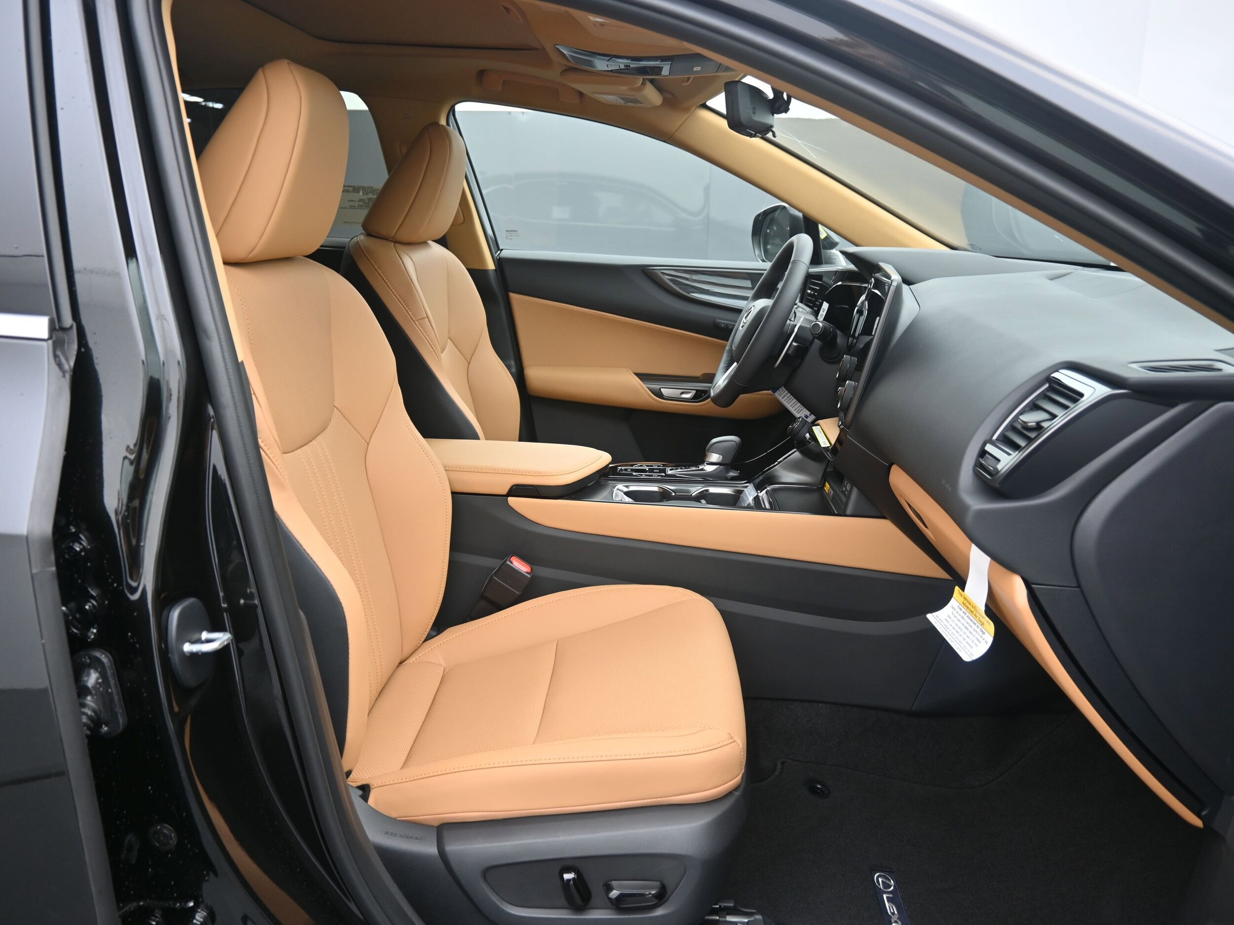 2026 Lexus NX 350 Premium - Photo 13