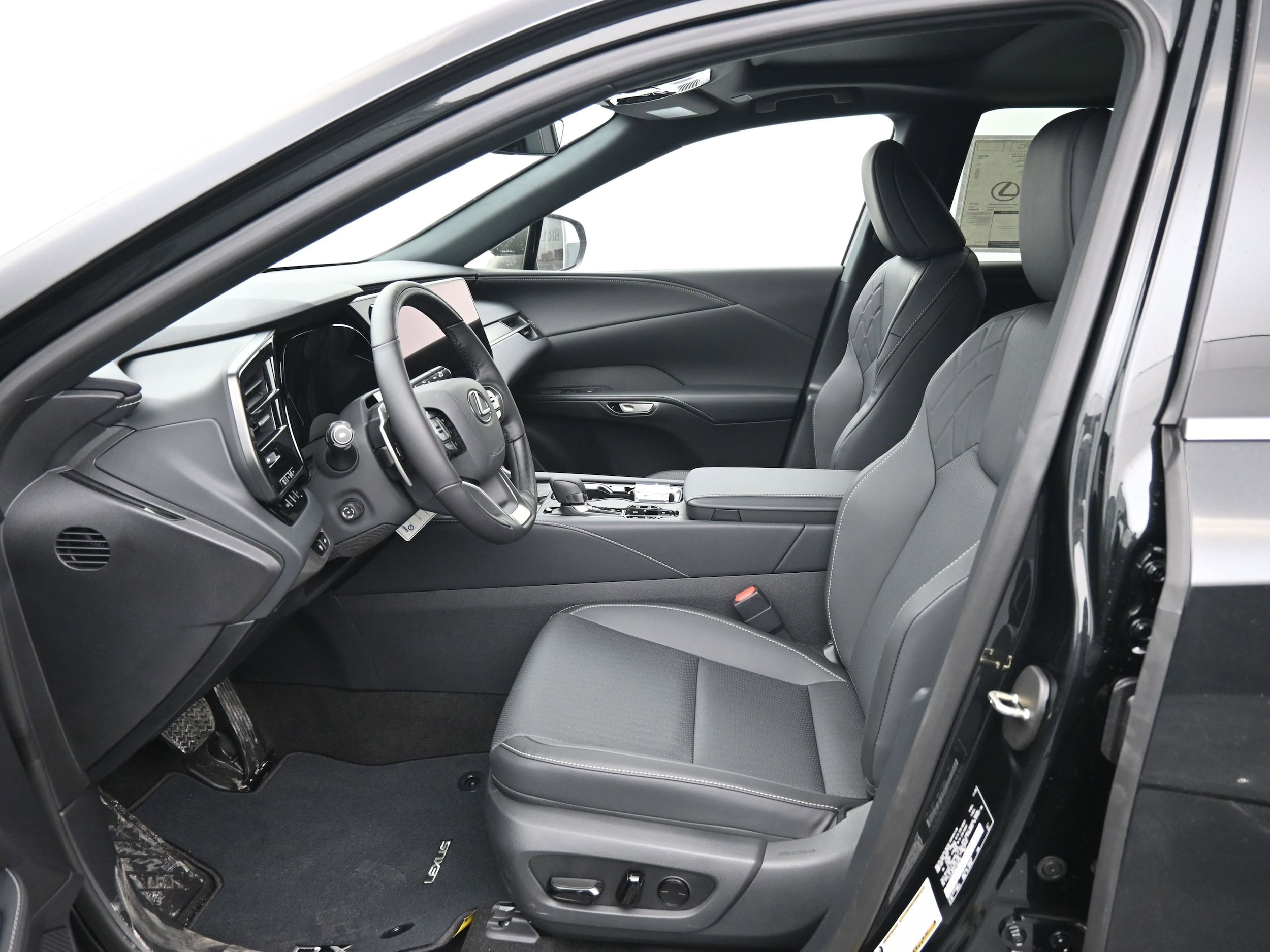 2026 Lexus RX 450h+ Premium - Photo 11