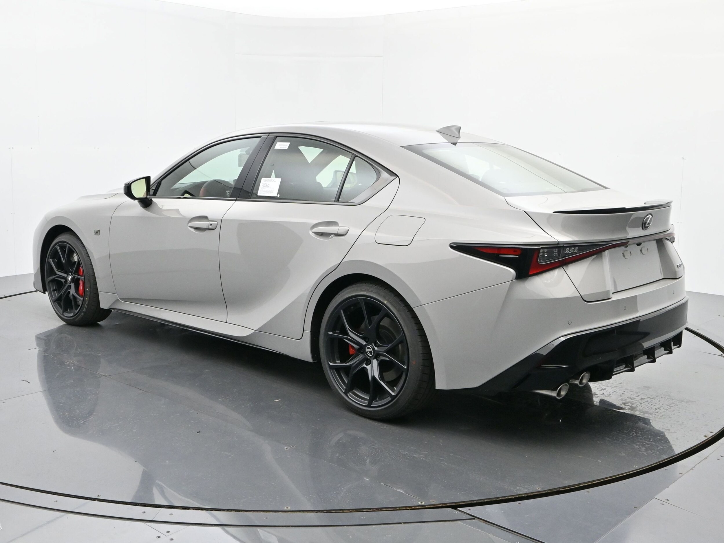 2025 Lexus IS 500 F SPORT Performance photo 3