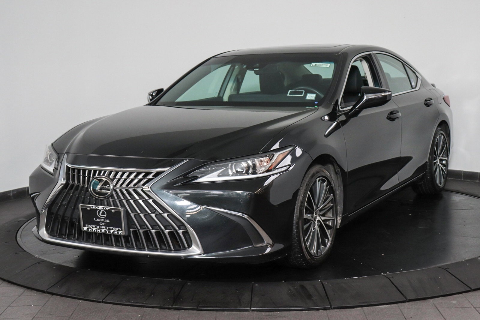 2022 Lexus ES 350