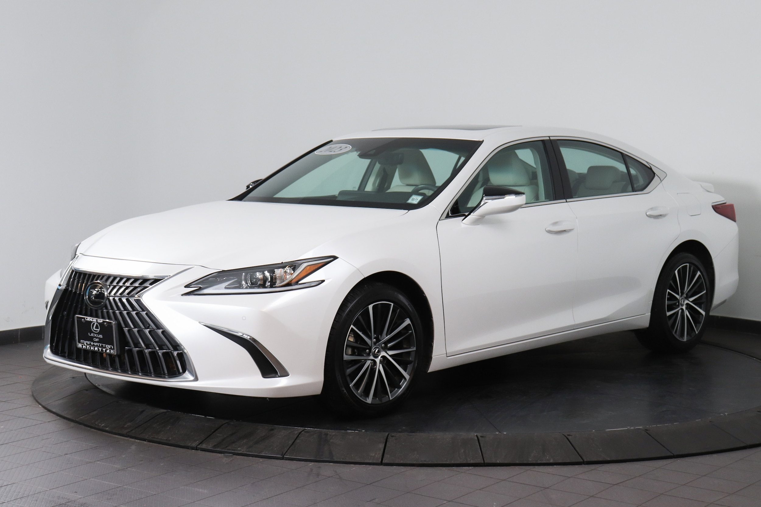 2023 Lexus ES 250
